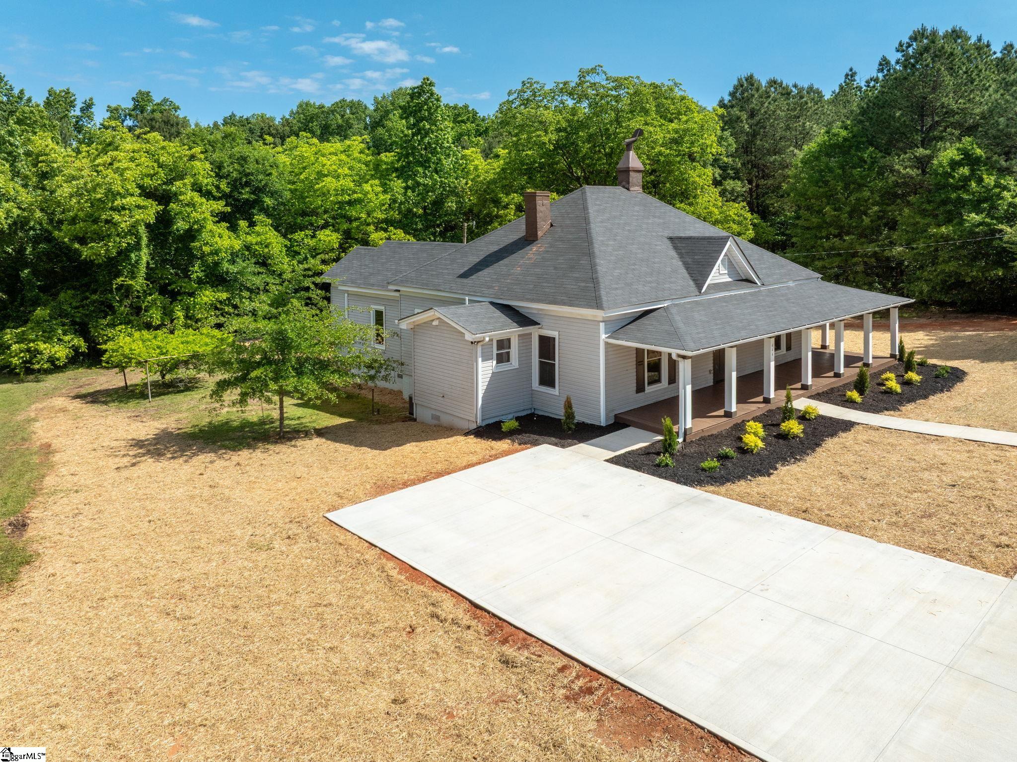 444 W Peachtree Street Woodruff, SC 29388