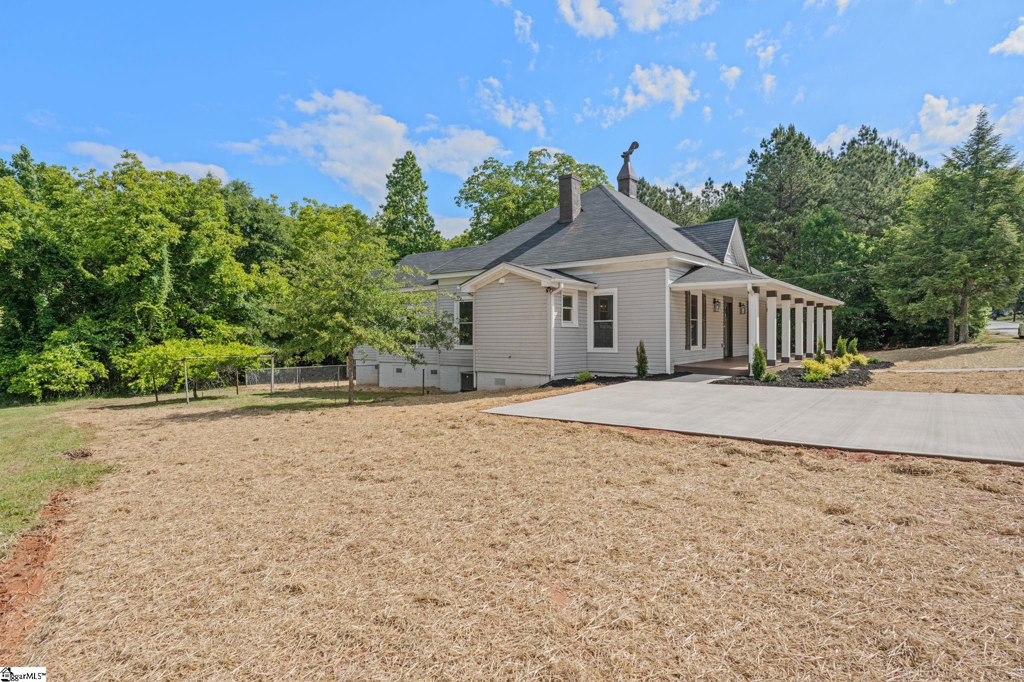 444 W Peachtree Street Woodruff, SC 29388