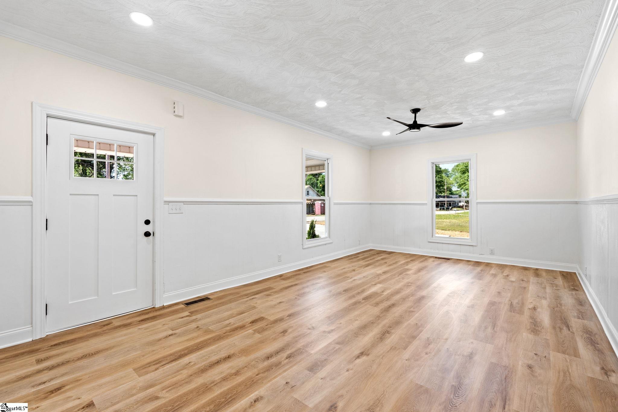 444 W Peachtree Street Woodruff, SC 29388