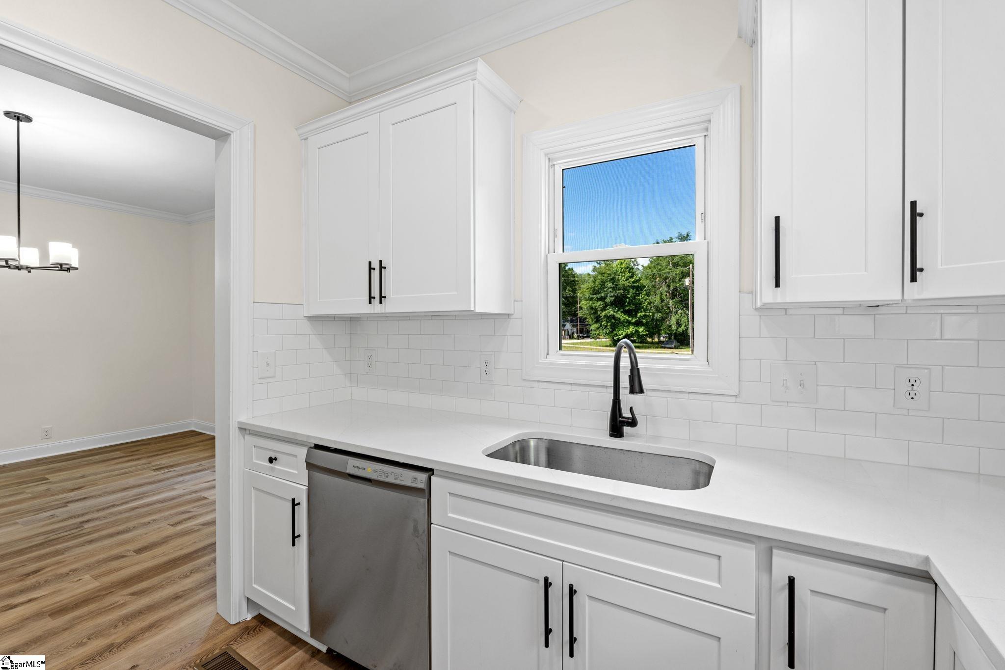 444 W Peachtree Street Woodruff, SC 29388
