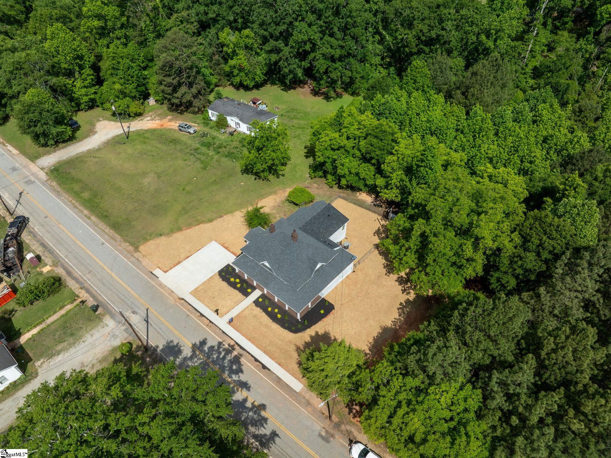 444 W Peachtree Street Woodruff, SC 29388