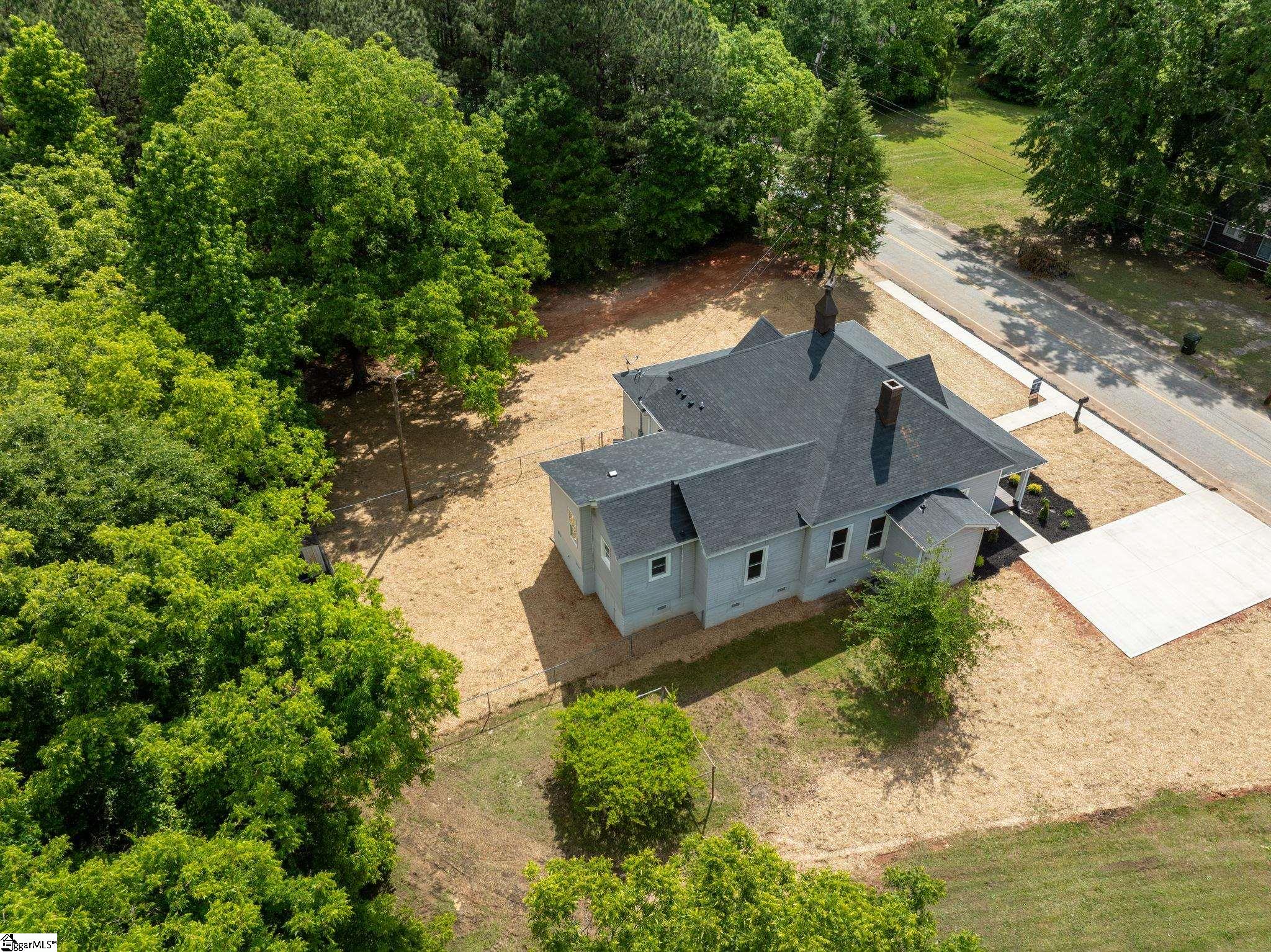444 W Peachtree Street Woodruff, SC 29388