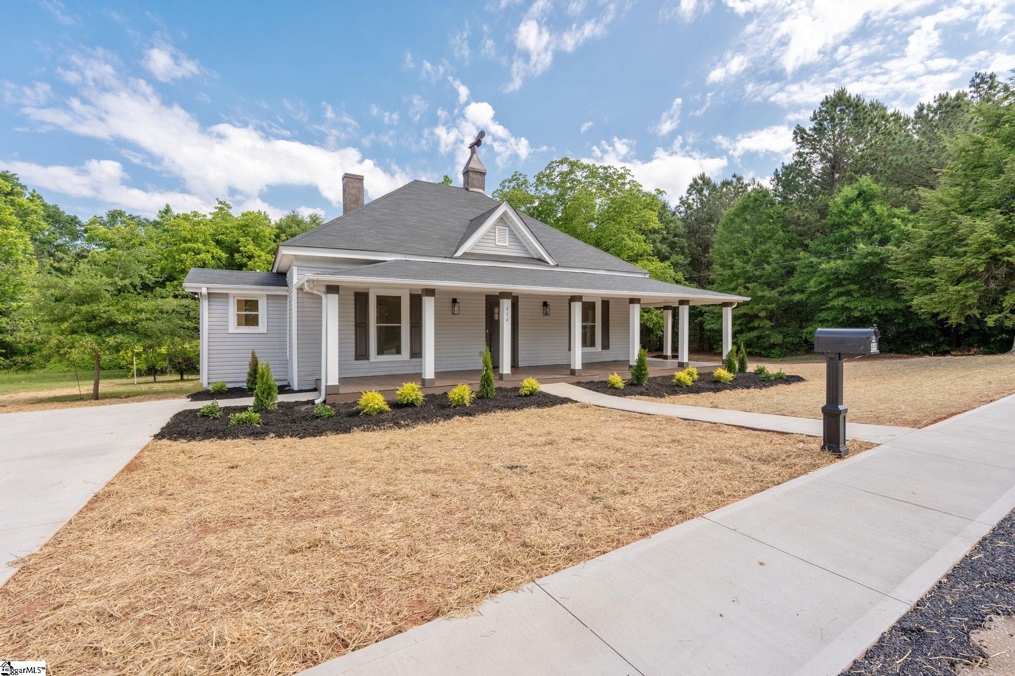 444 W Peachtree Street Woodruff, SC 29388