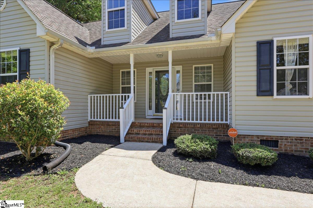 1 Brooke Lee Circle Taylors, SC 29687