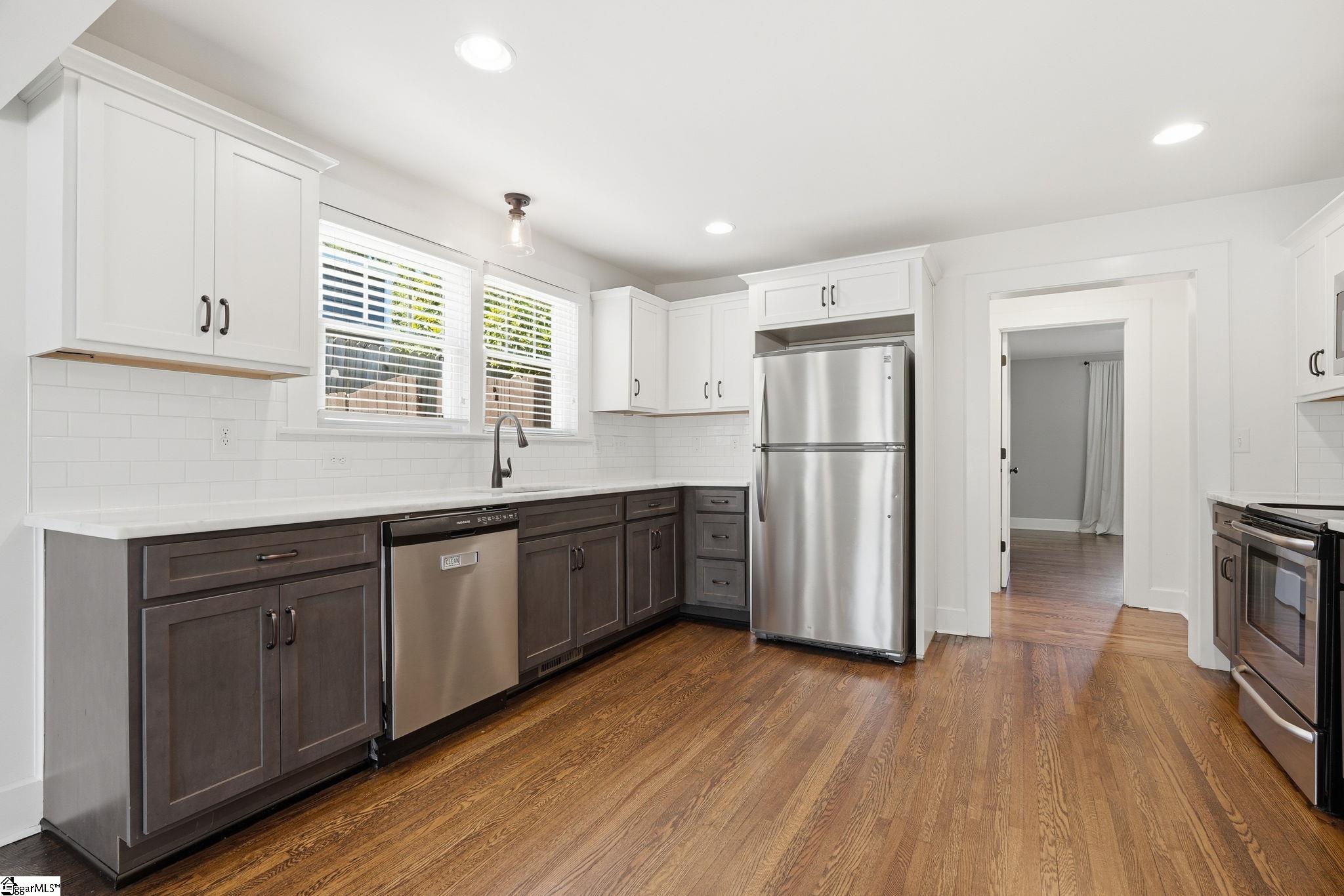 20 Glenn Street Greenville, SC 29607