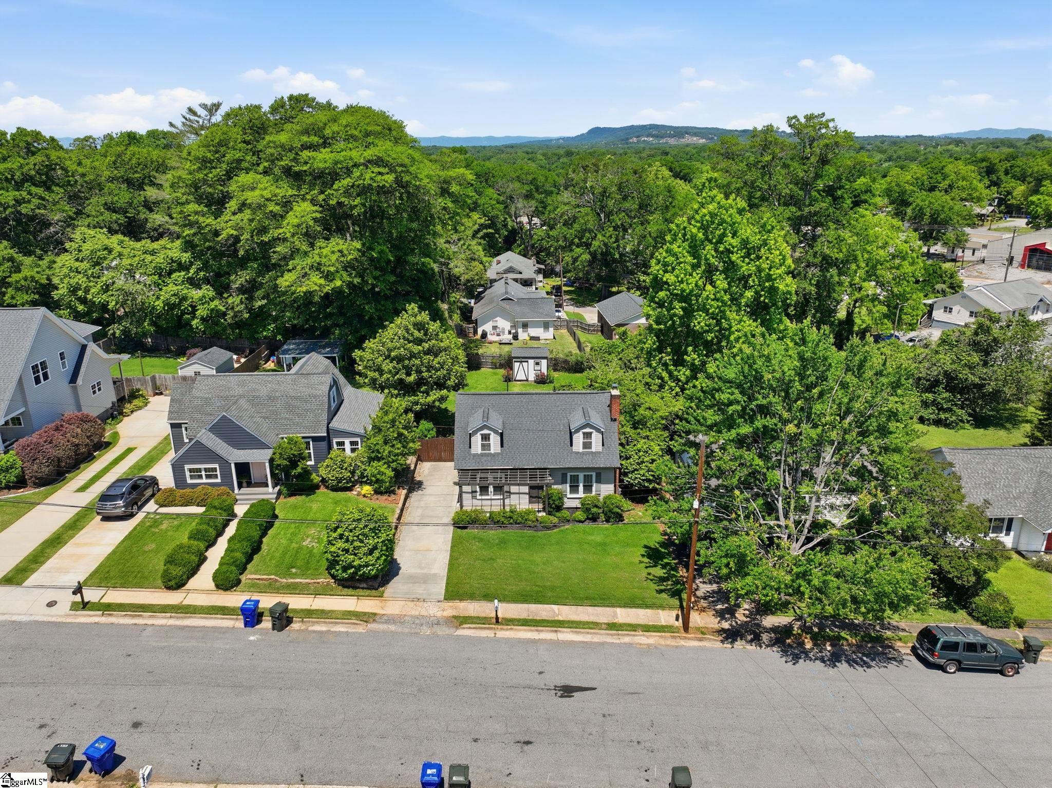 20 Glenn Street Greenville, SC 29607