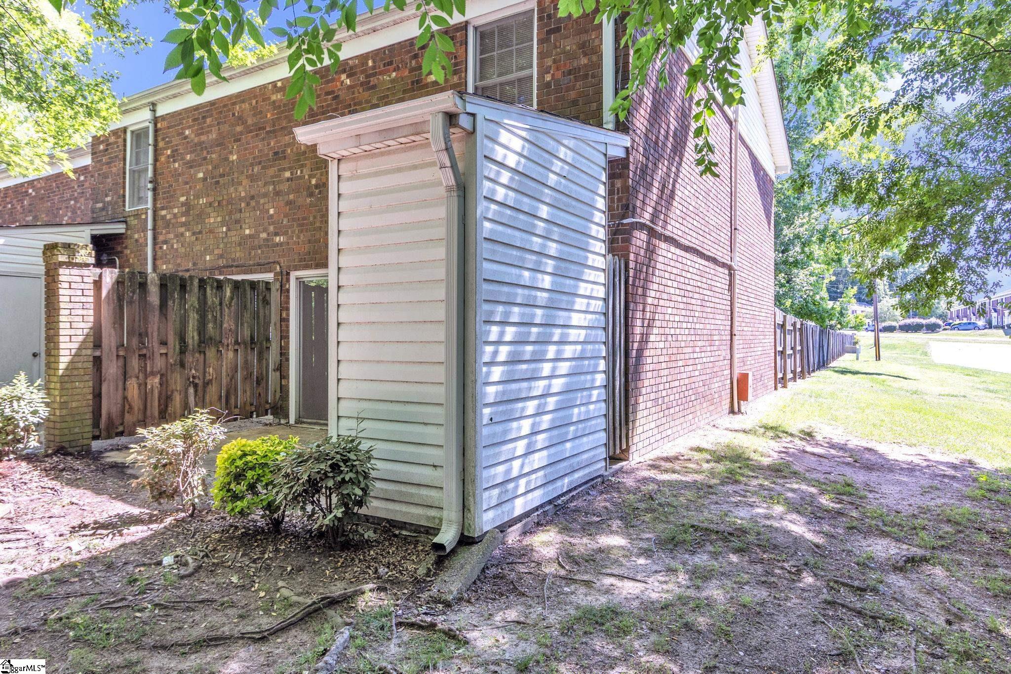 1 Hartsville Drive Taylors, SC 29687