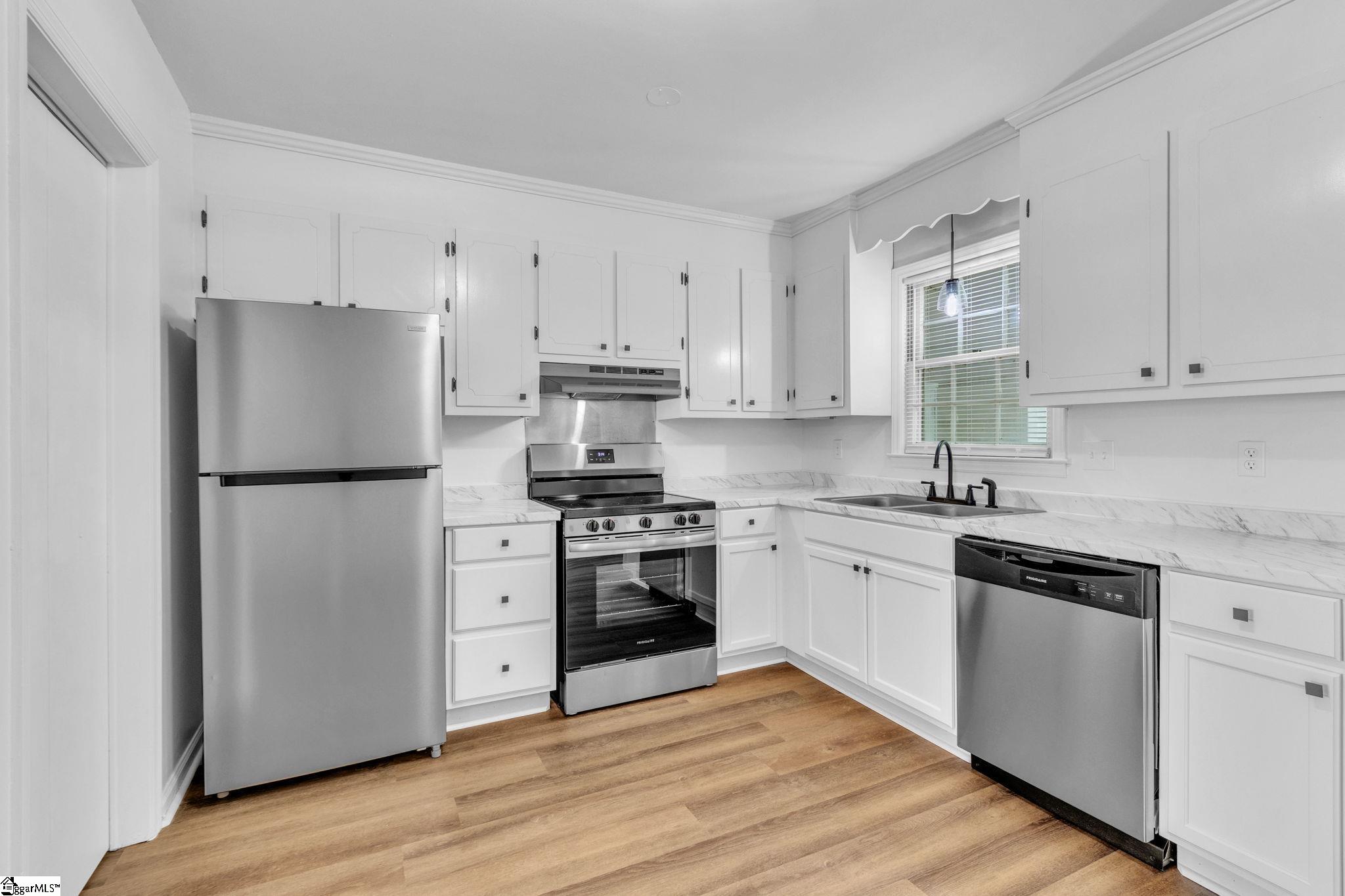 1 Hartsville Drive Taylors, SC 29687