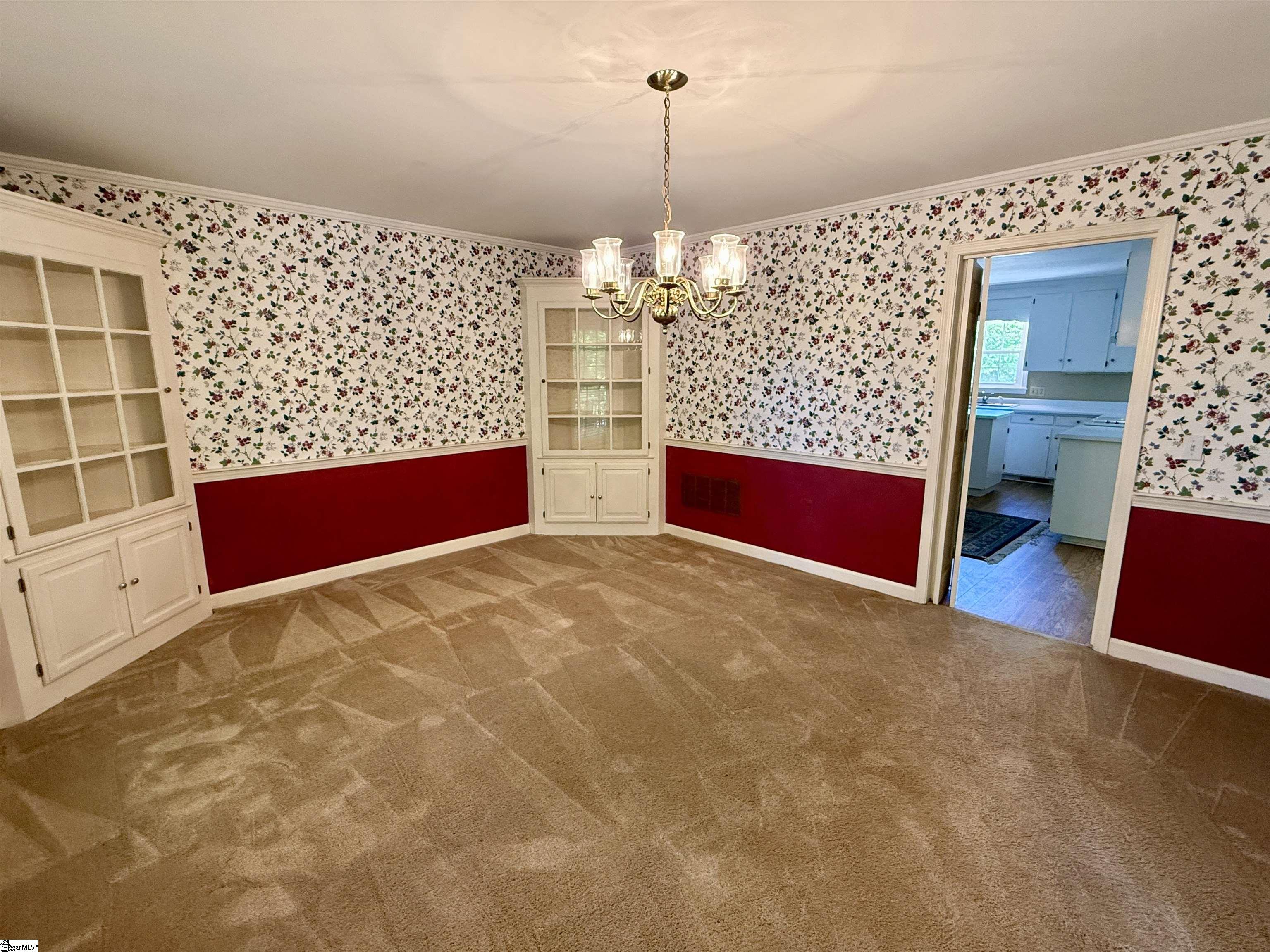 610 S. Adair Street Clinton, SC 29325