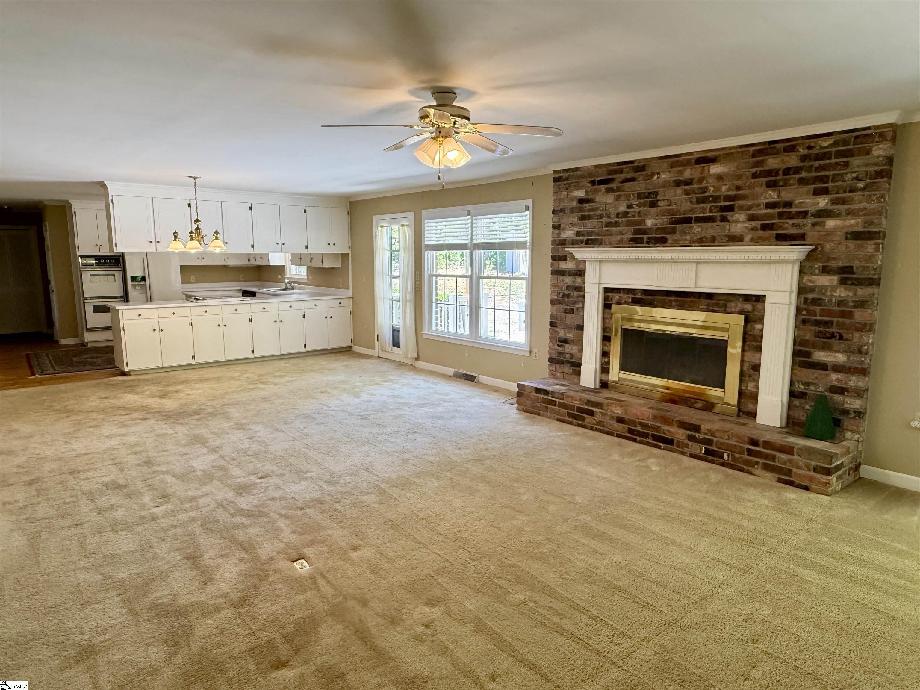 610 S. Adair Street Clinton, SC 29325