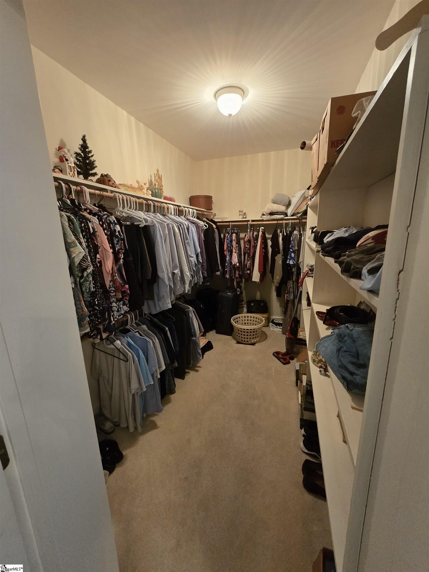 GGAR Image 34 - bk41592038