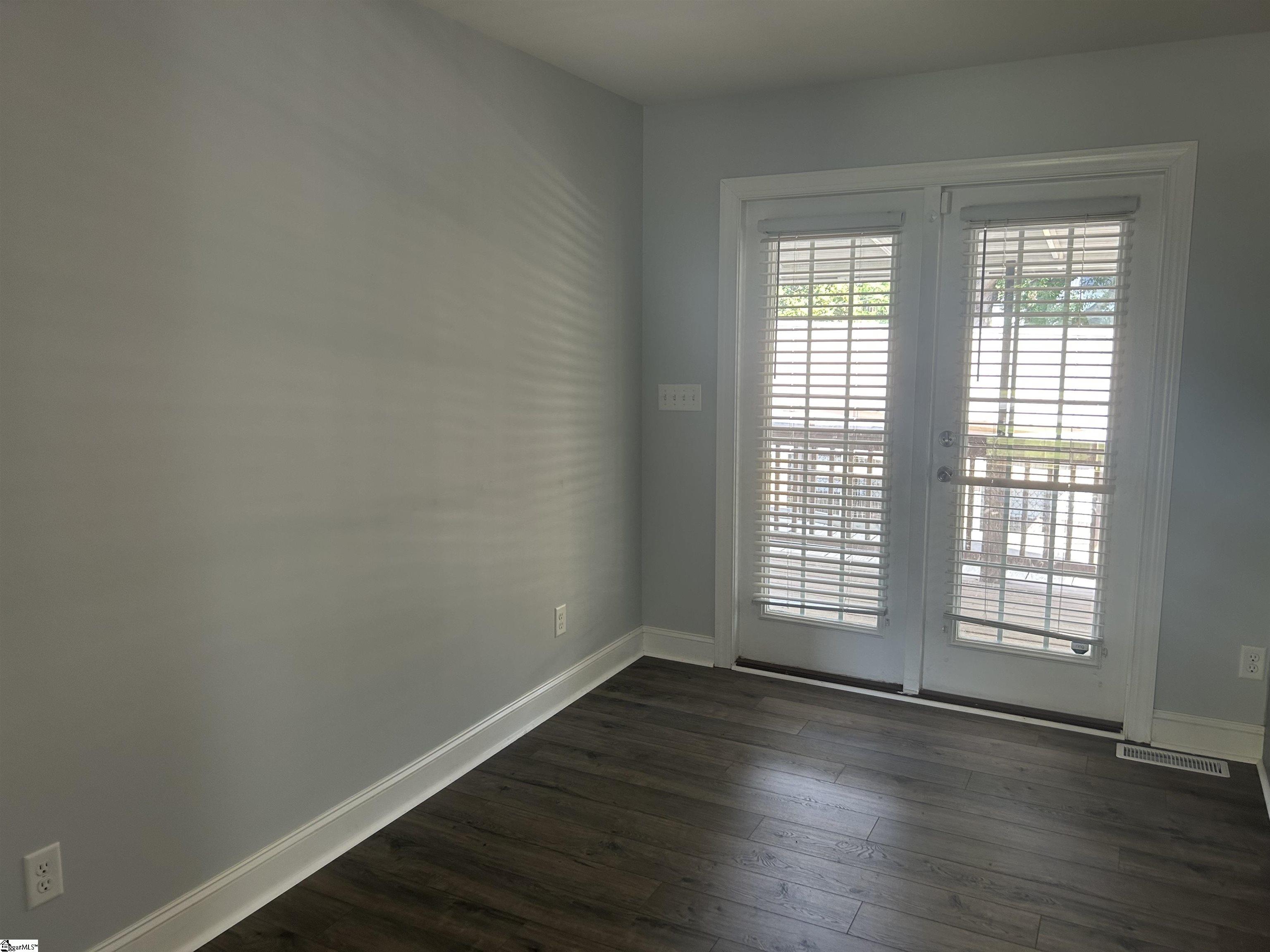 GGAR Image 19 - bk41592039