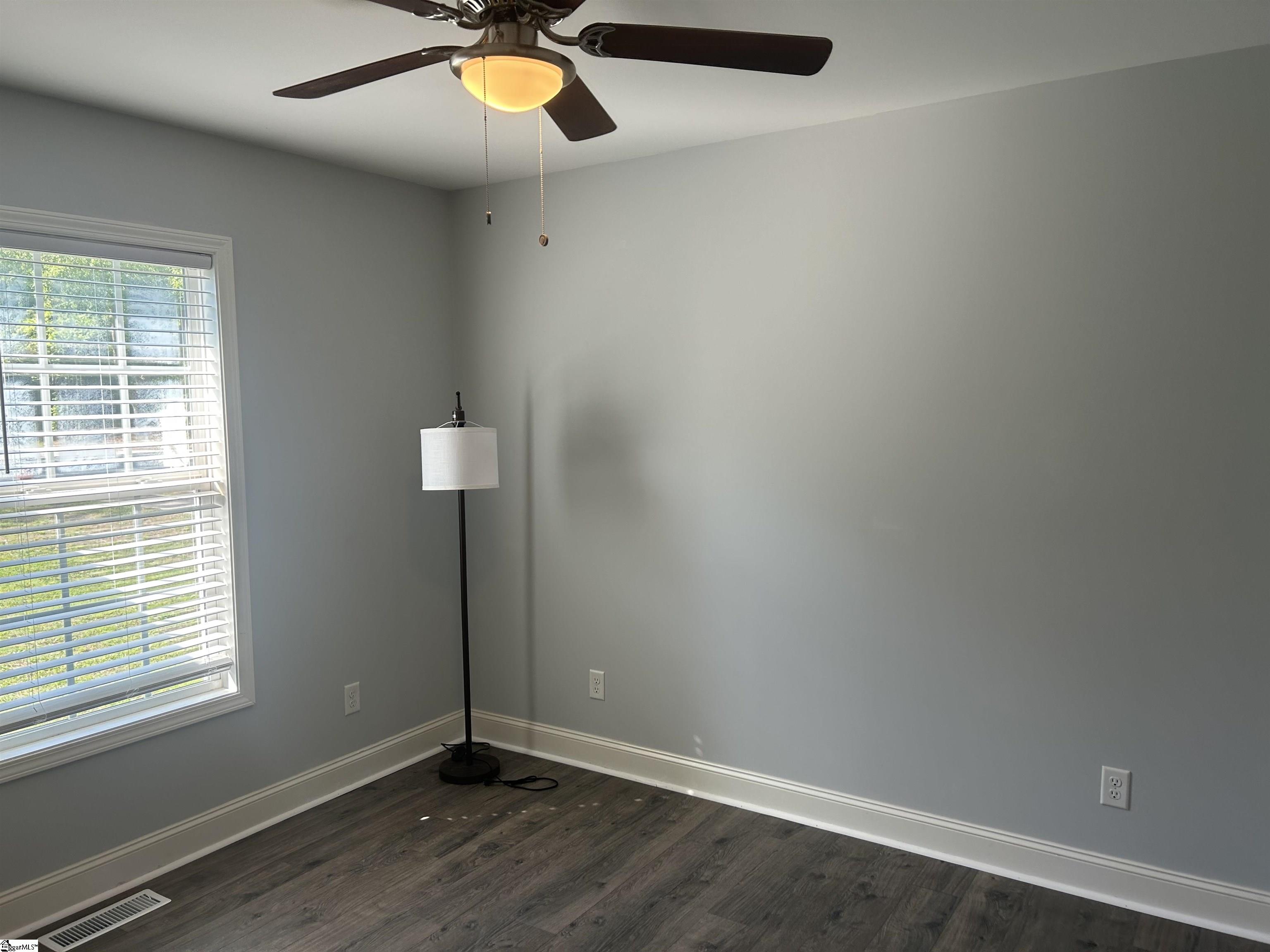 GGAR Image 28 - bk41592039