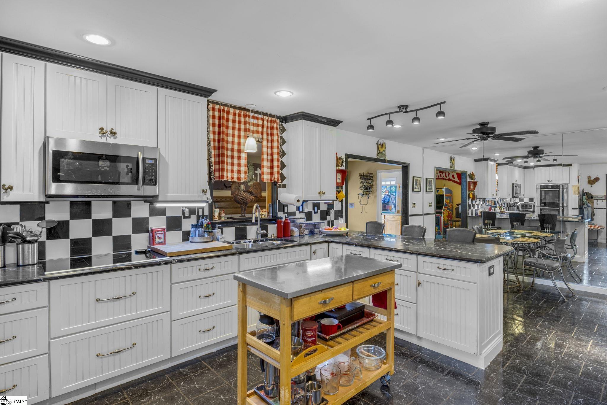 GGAR Image 9 - bk41592041
