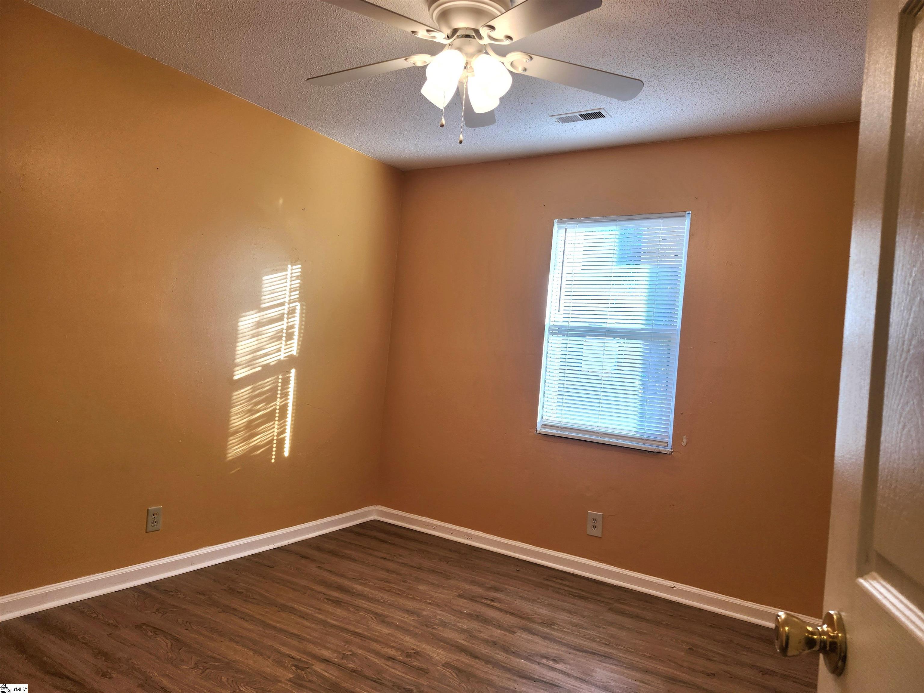 GGAR Image 12 - bk41592044