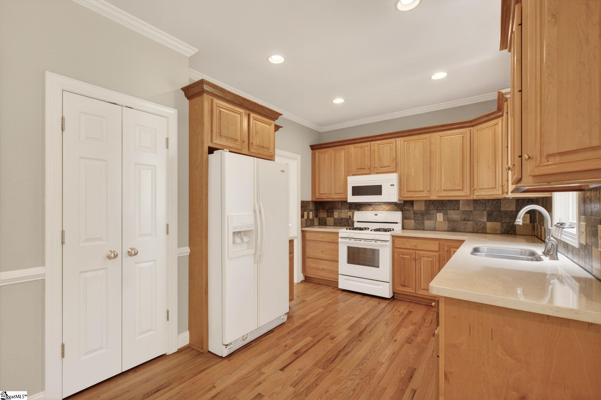 GGAR Image 13 - bk41592047