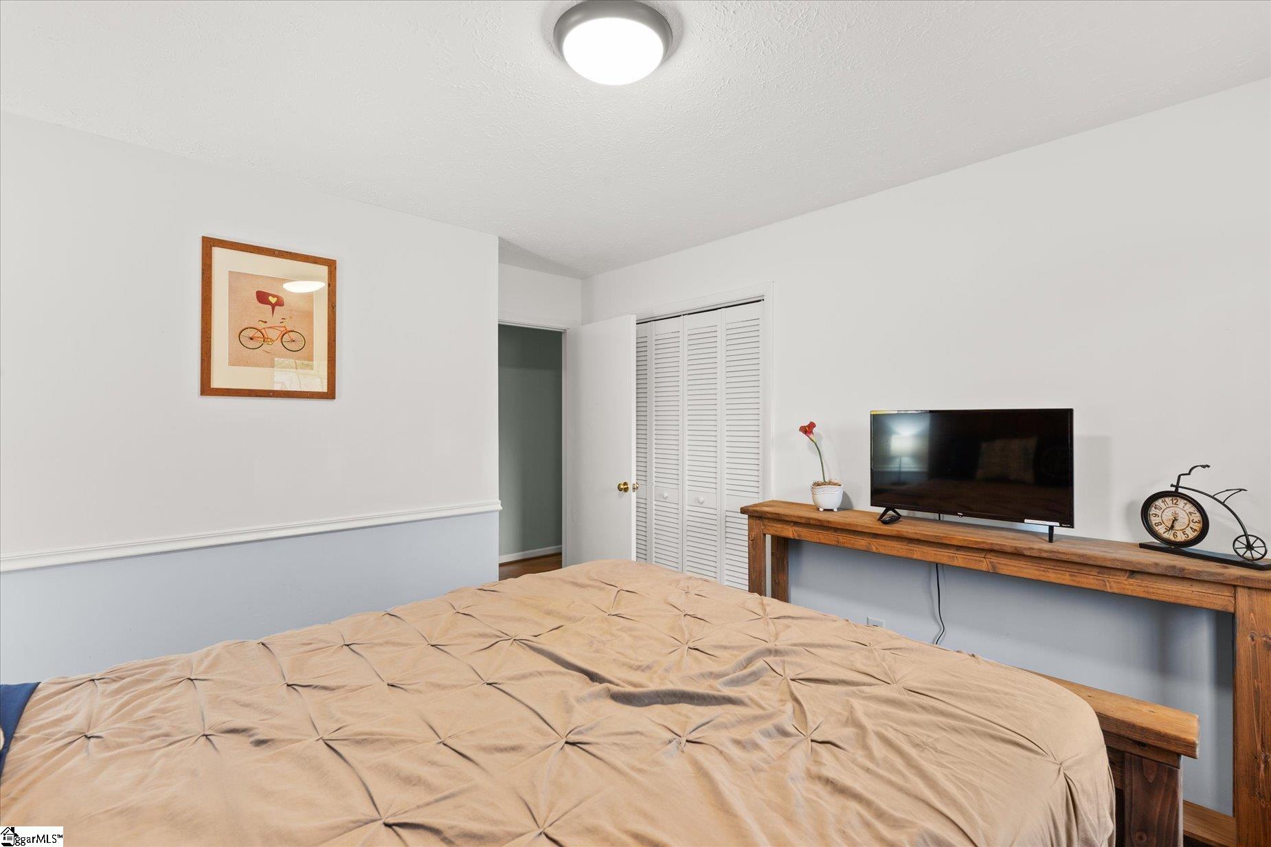 GGAR Image 22 - bk41592051