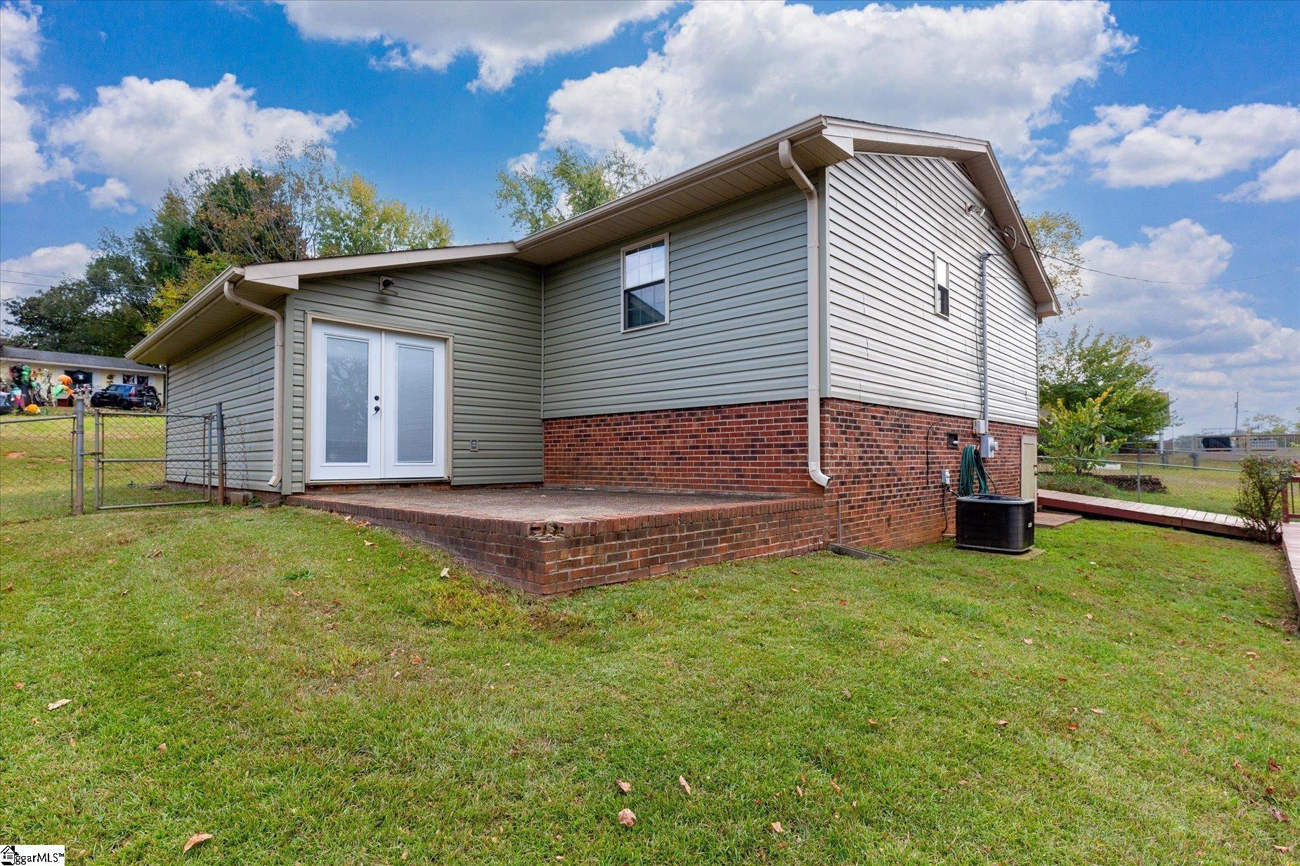 GGAR Image 35 - bk41592051