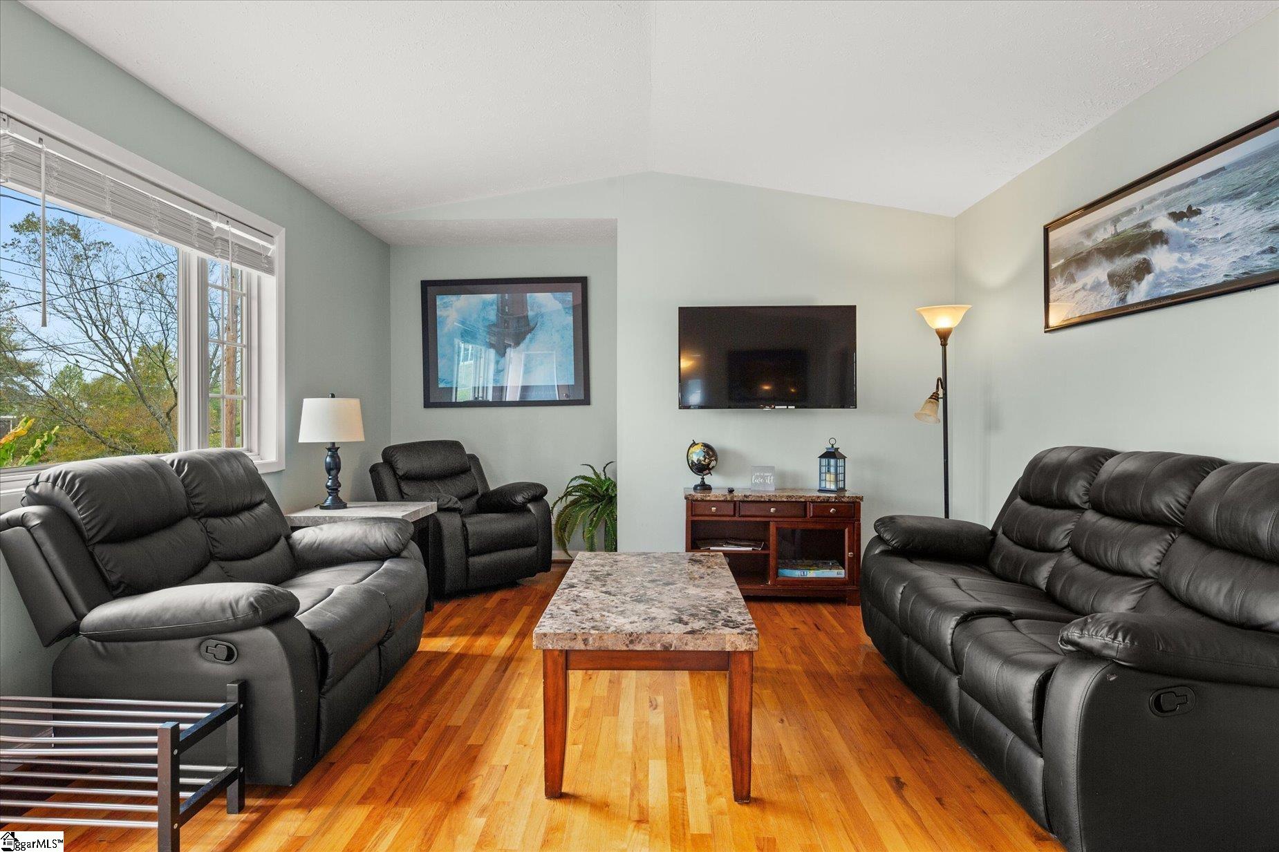 GGAR Image 6 - bk41592051