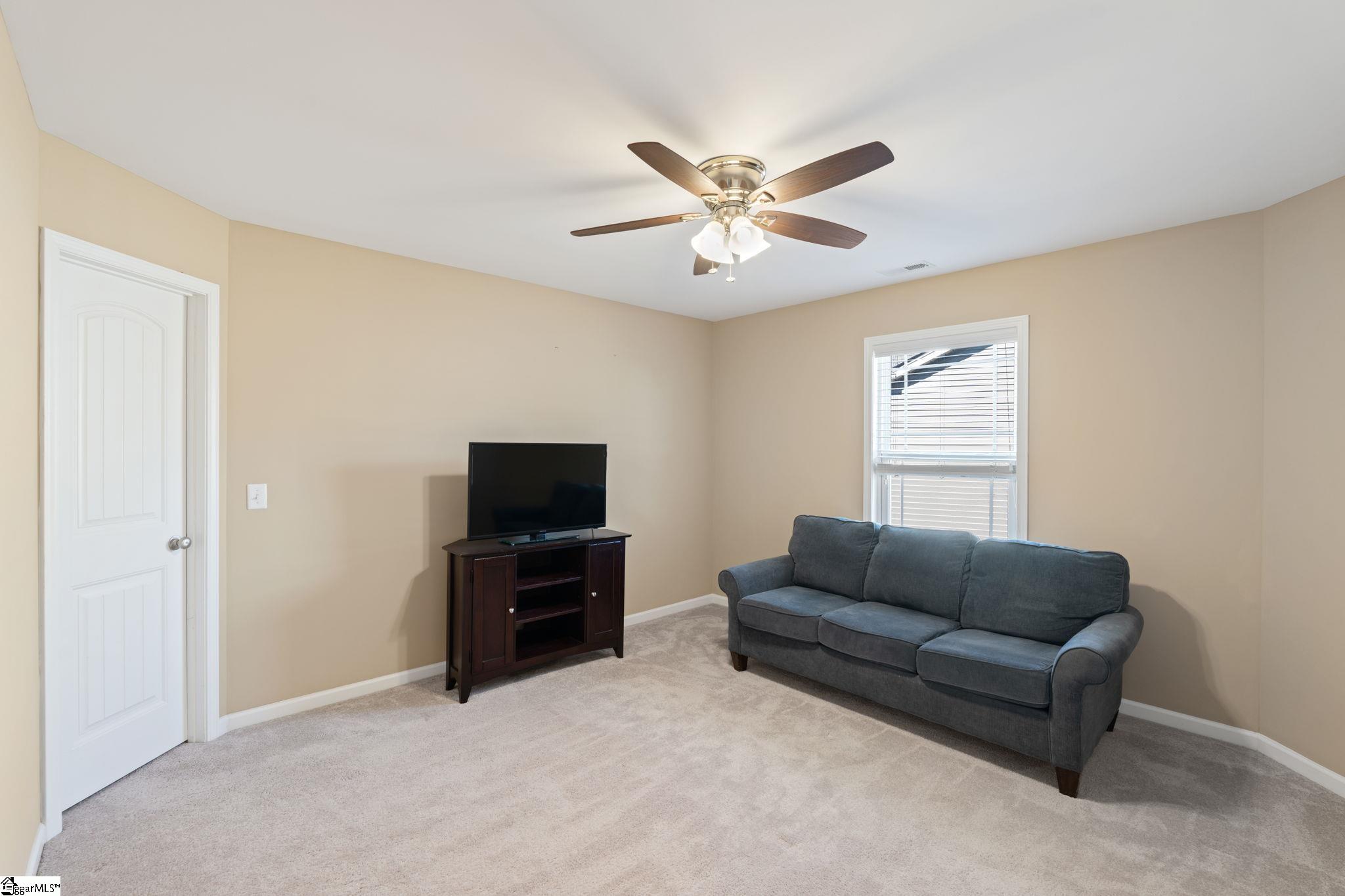 GGAR Image 18 - bk41592052