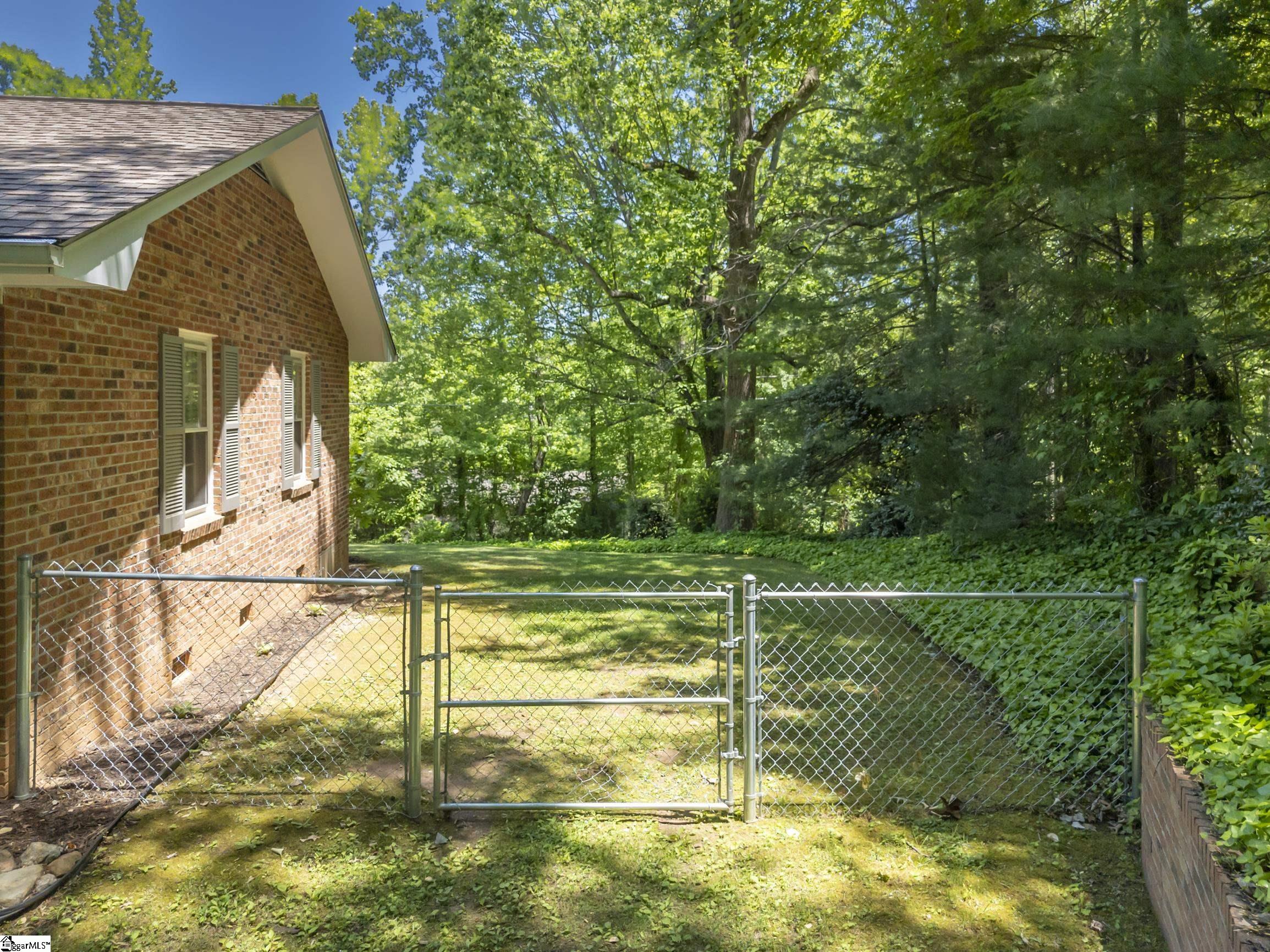 GGAR Image 31 - bk41592053