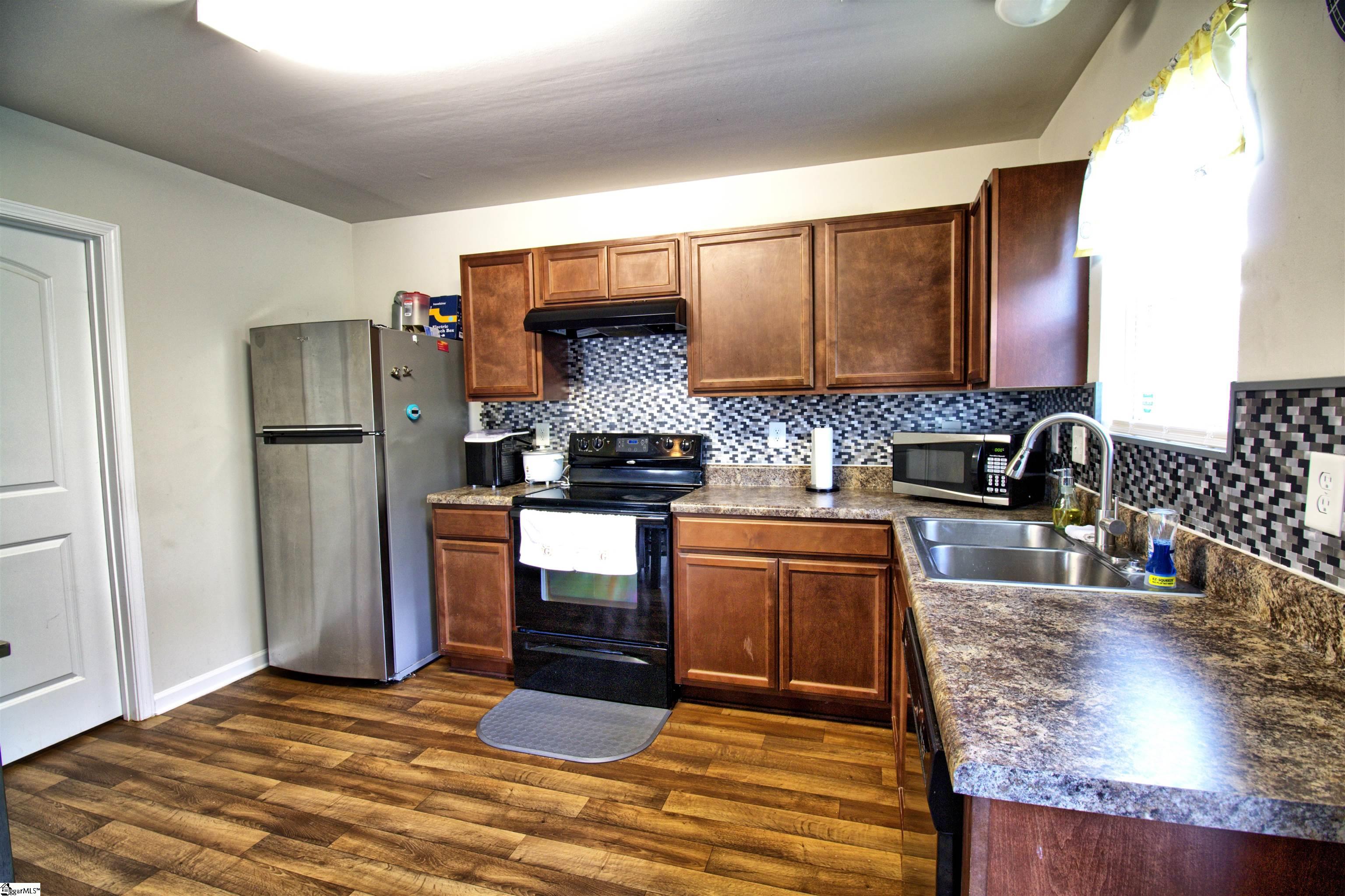 GGAR Image 5 - bk41592058