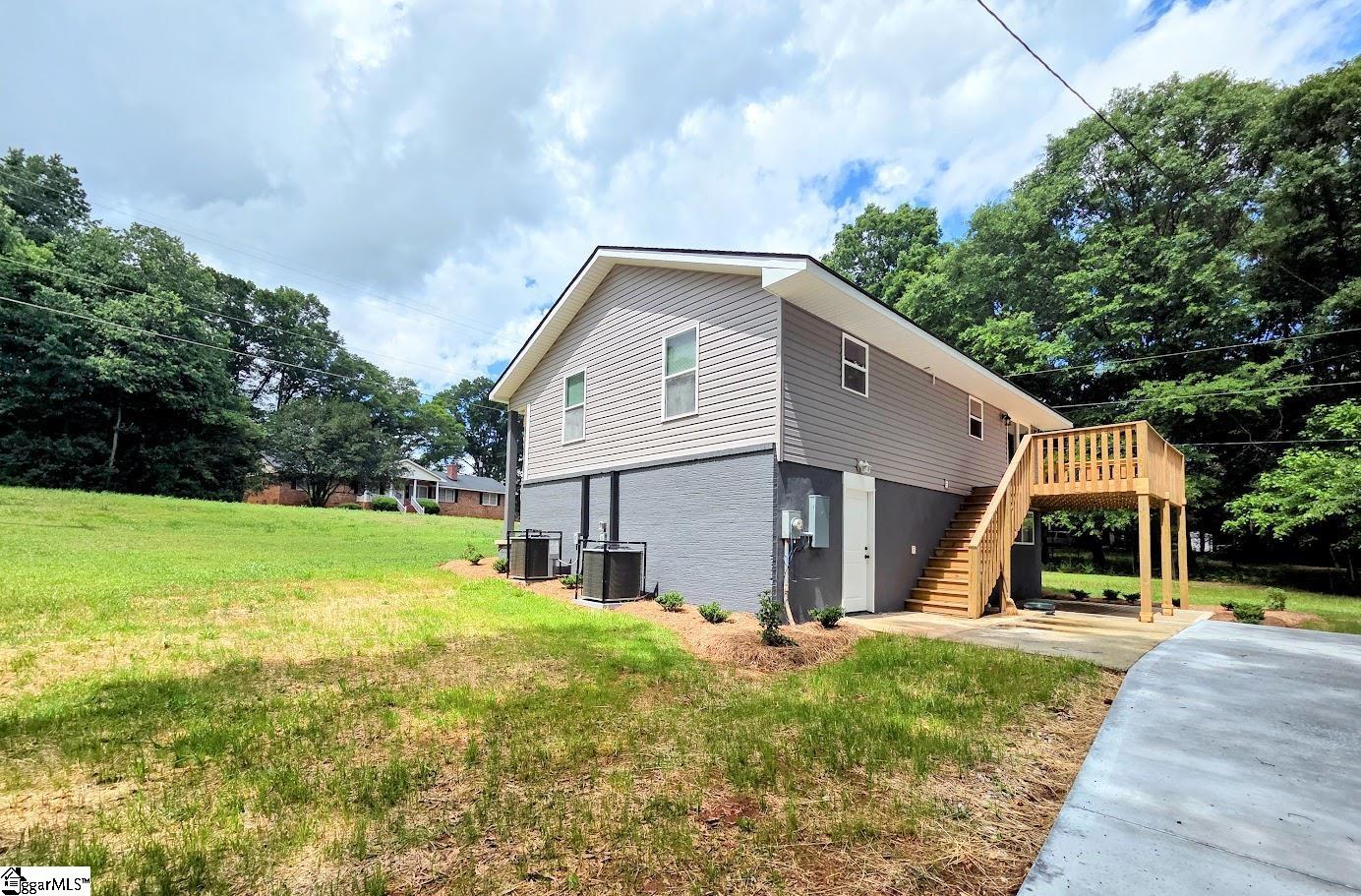 3625 Dobbins Bridge Road Anderson, SC 29626