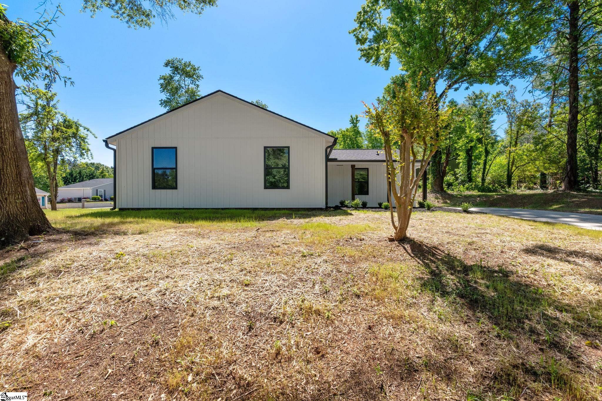 2 Cadbury Lane Piedmont, SC 29673