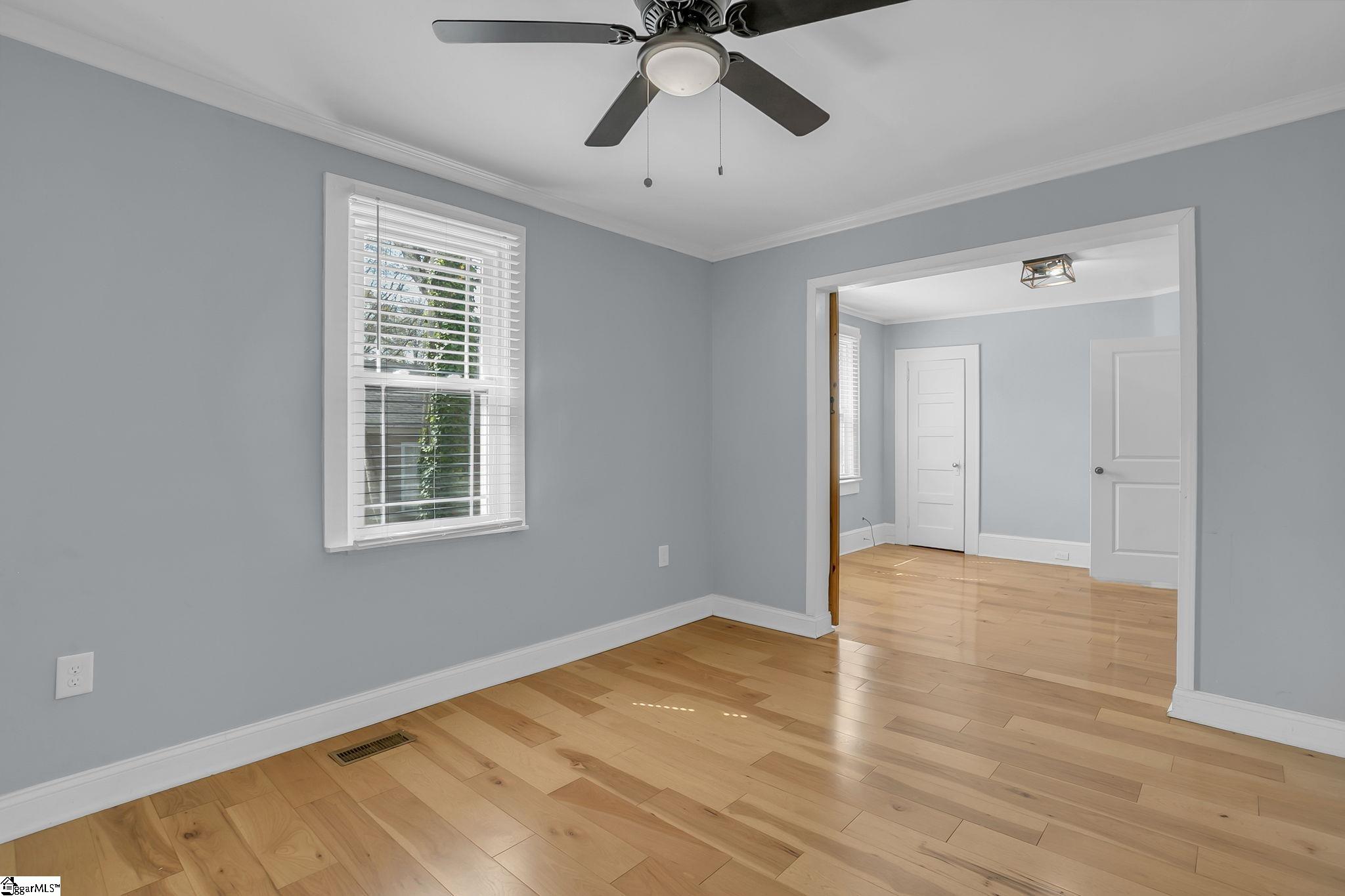 15 Piedmont Avenue Greenville, SC 29611