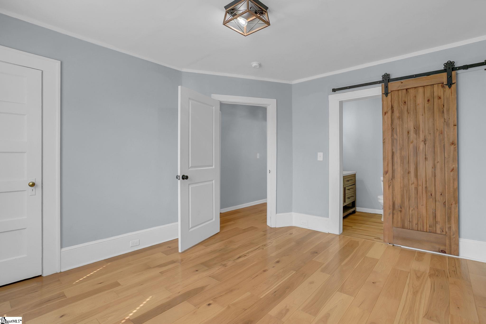 15 Piedmont Avenue Greenville, SC 29611