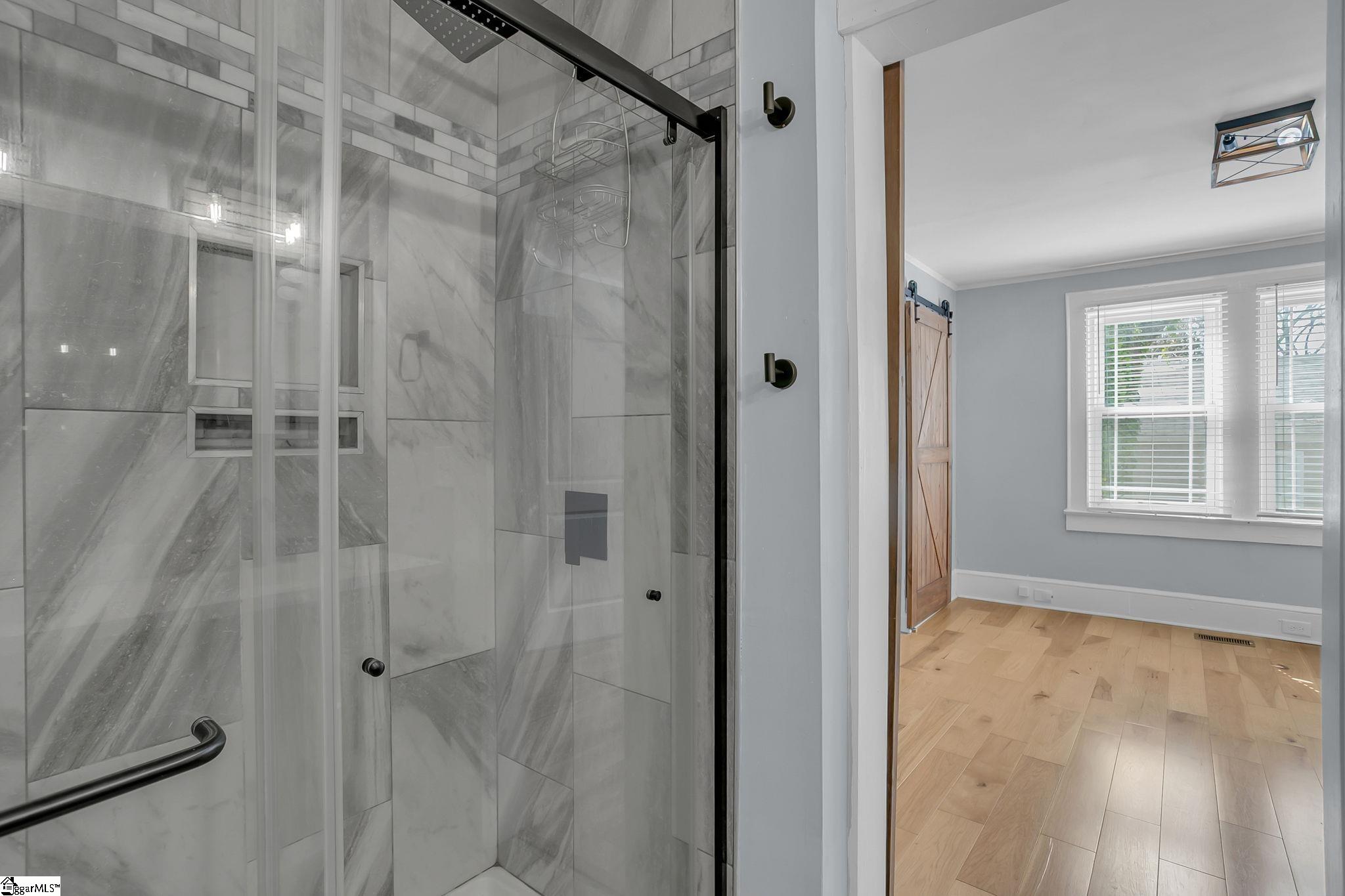 15 Piedmont Avenue Greenville, SC 29611