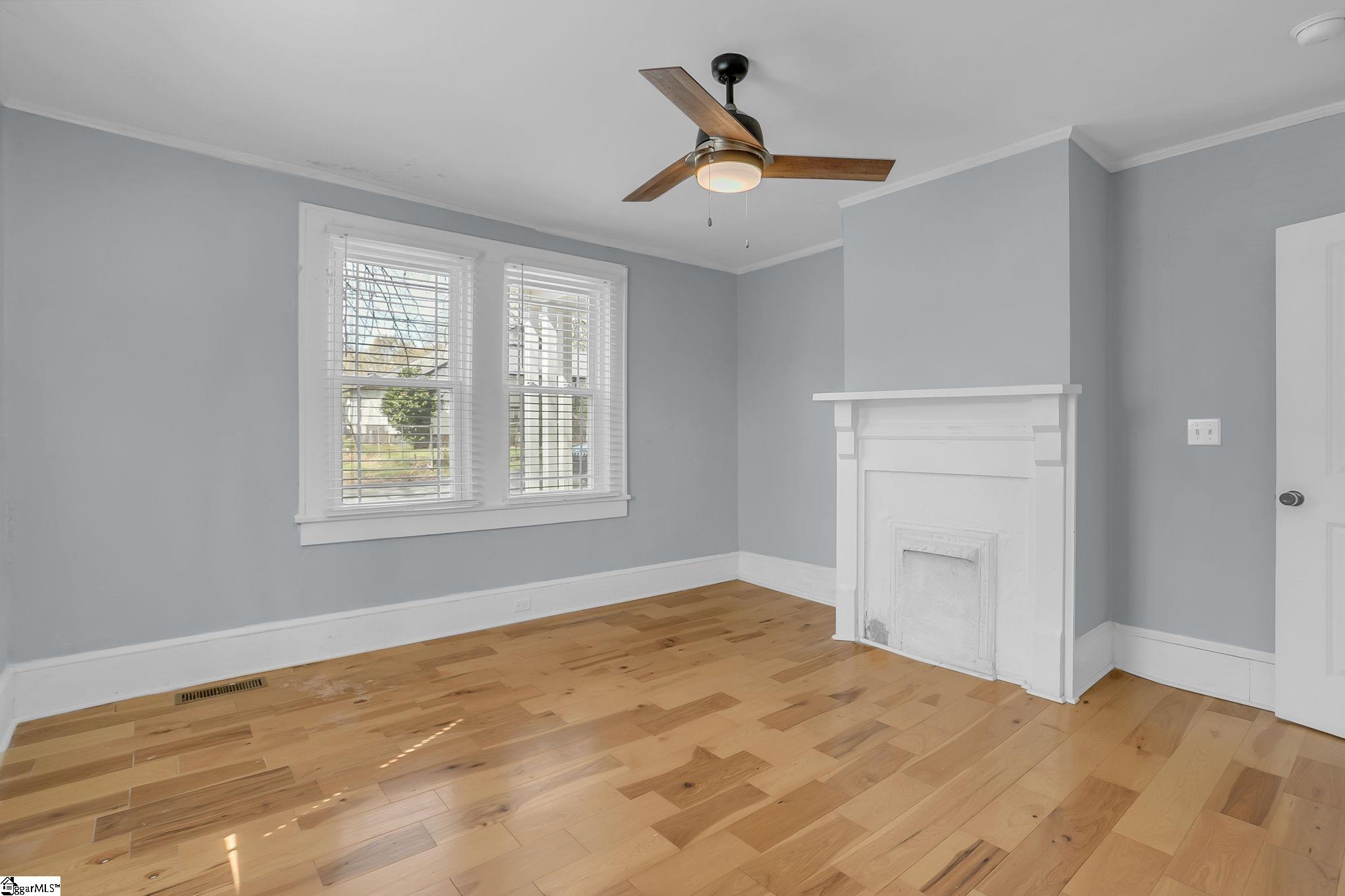 15 Piedmont Avenue Greenville, SC 29611