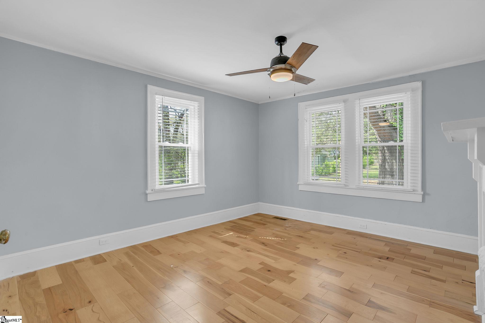 15 Piedmont Avenue Greenville, SC 29611