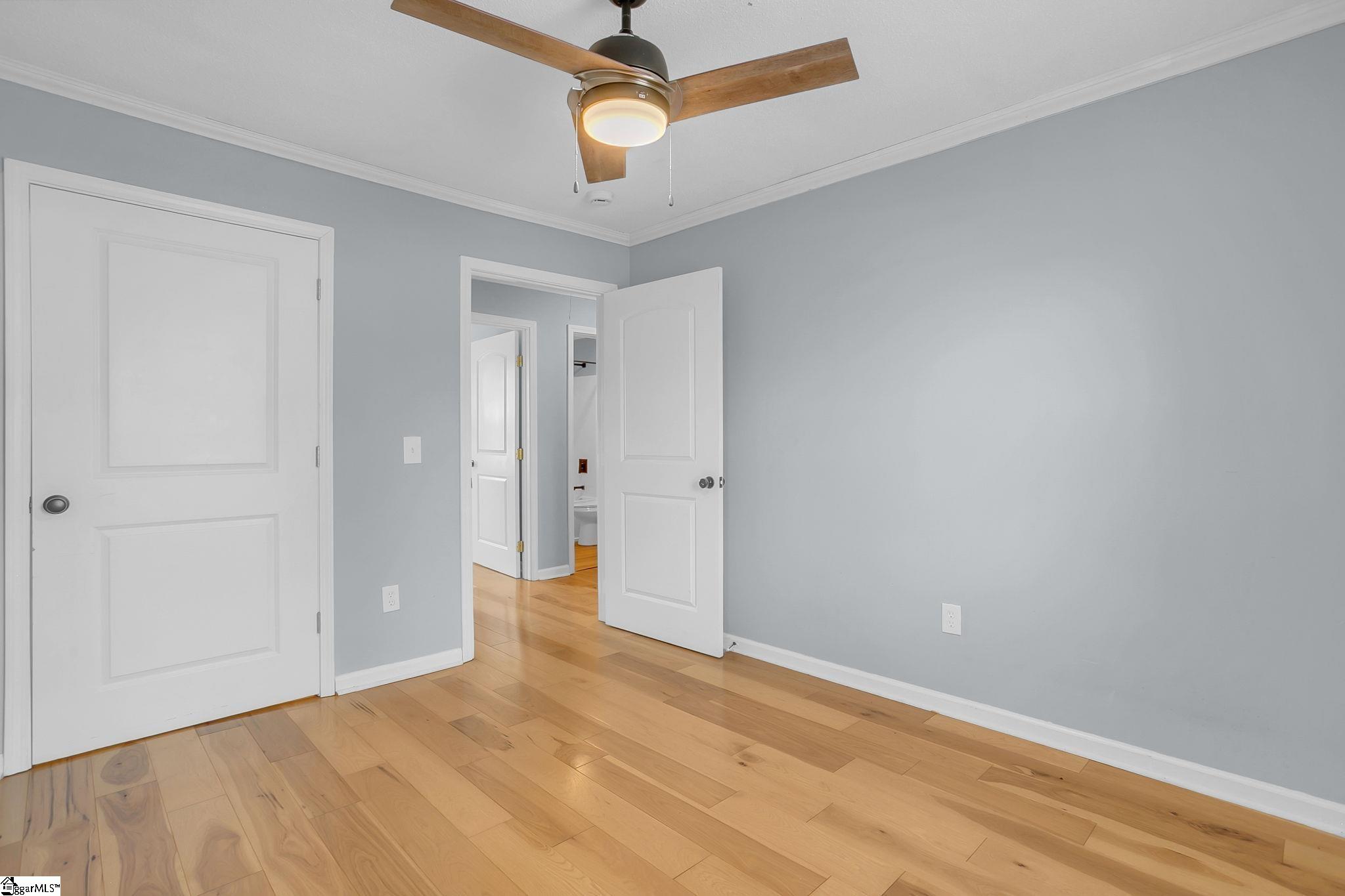 15 Piedmont Avenue Greenville, SC 29611