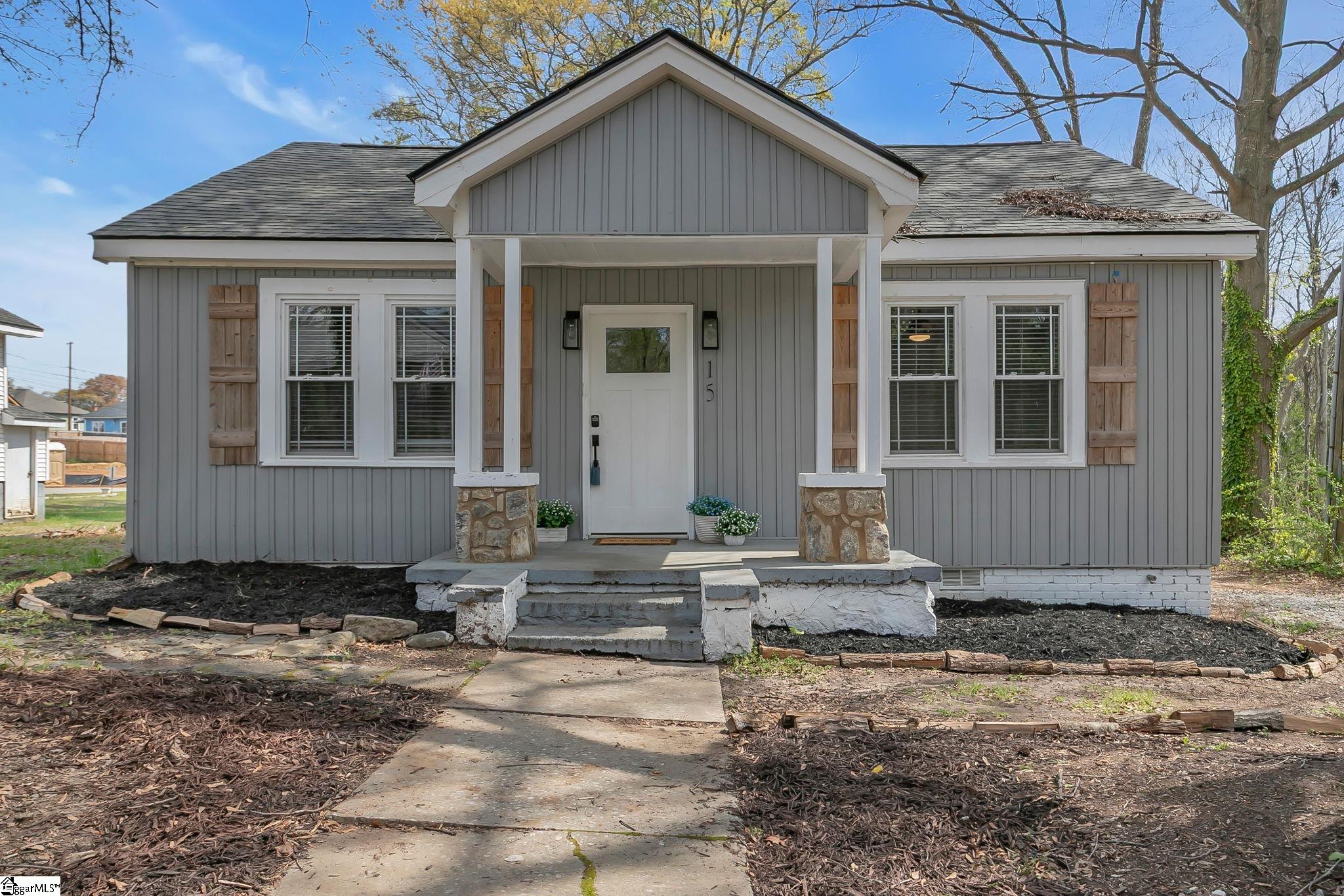 15 Piedmont Avenue Greenville, SC 29611