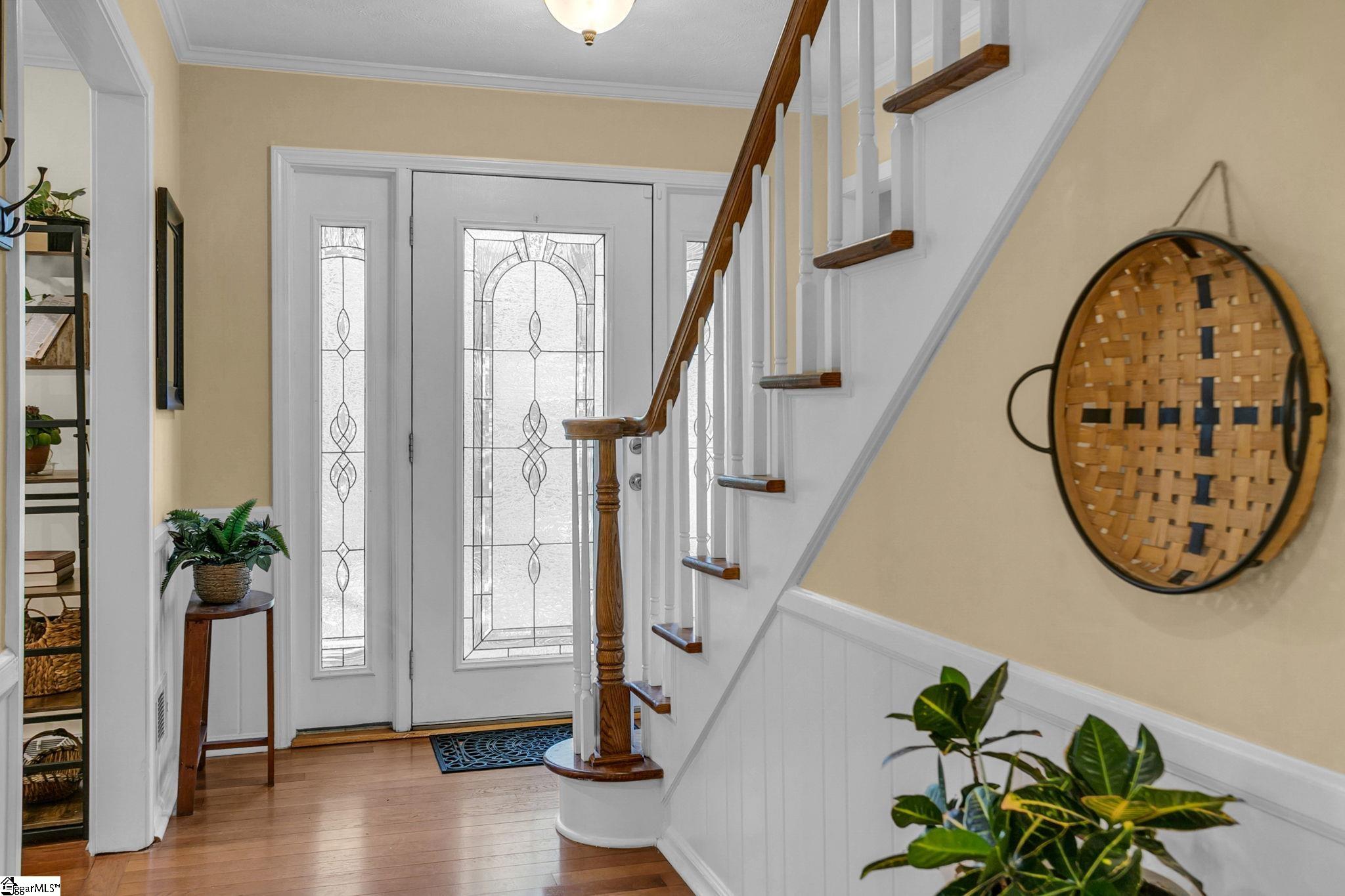 203 Hickory Lane Mauldin, SC 29662