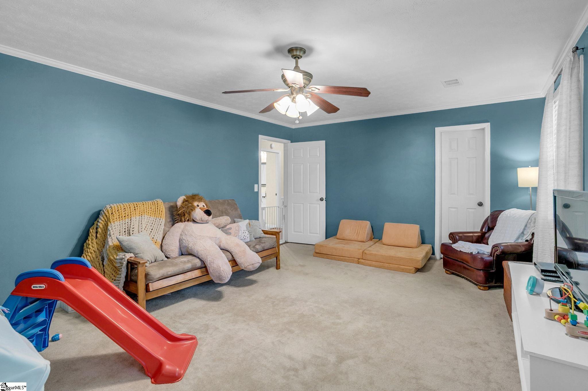 203 Hickory Lane Mauldin, SC 29662