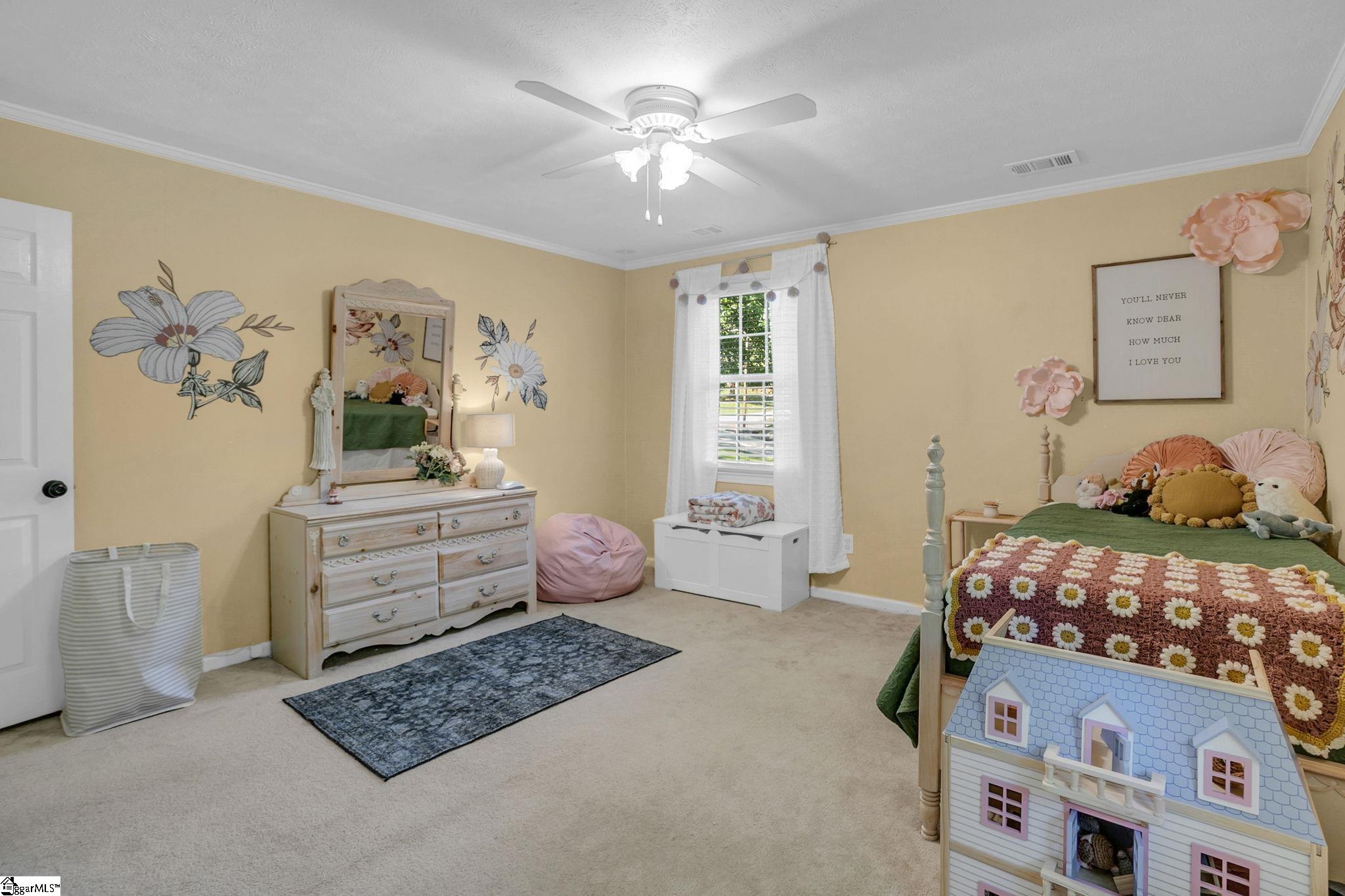 203 Hickory Lane Mauldin, SC 29662