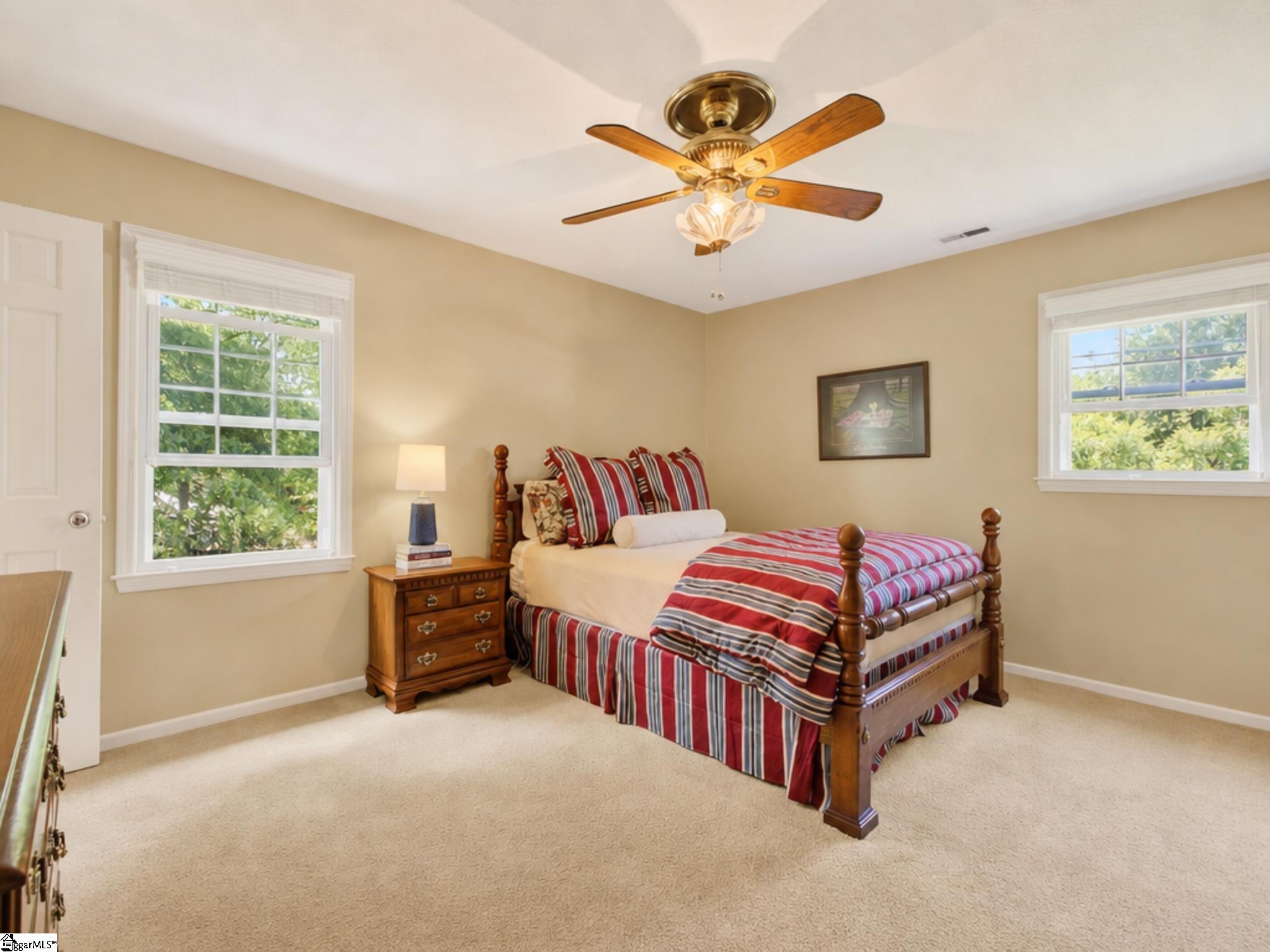 6 Royal Oak Court Greenville, SC 29607