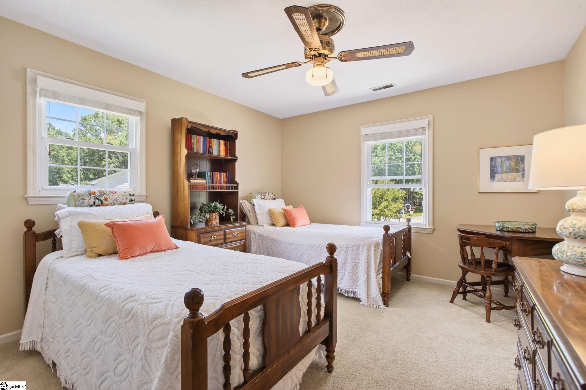 6 Royal Oak Court Greenville, SC 29607