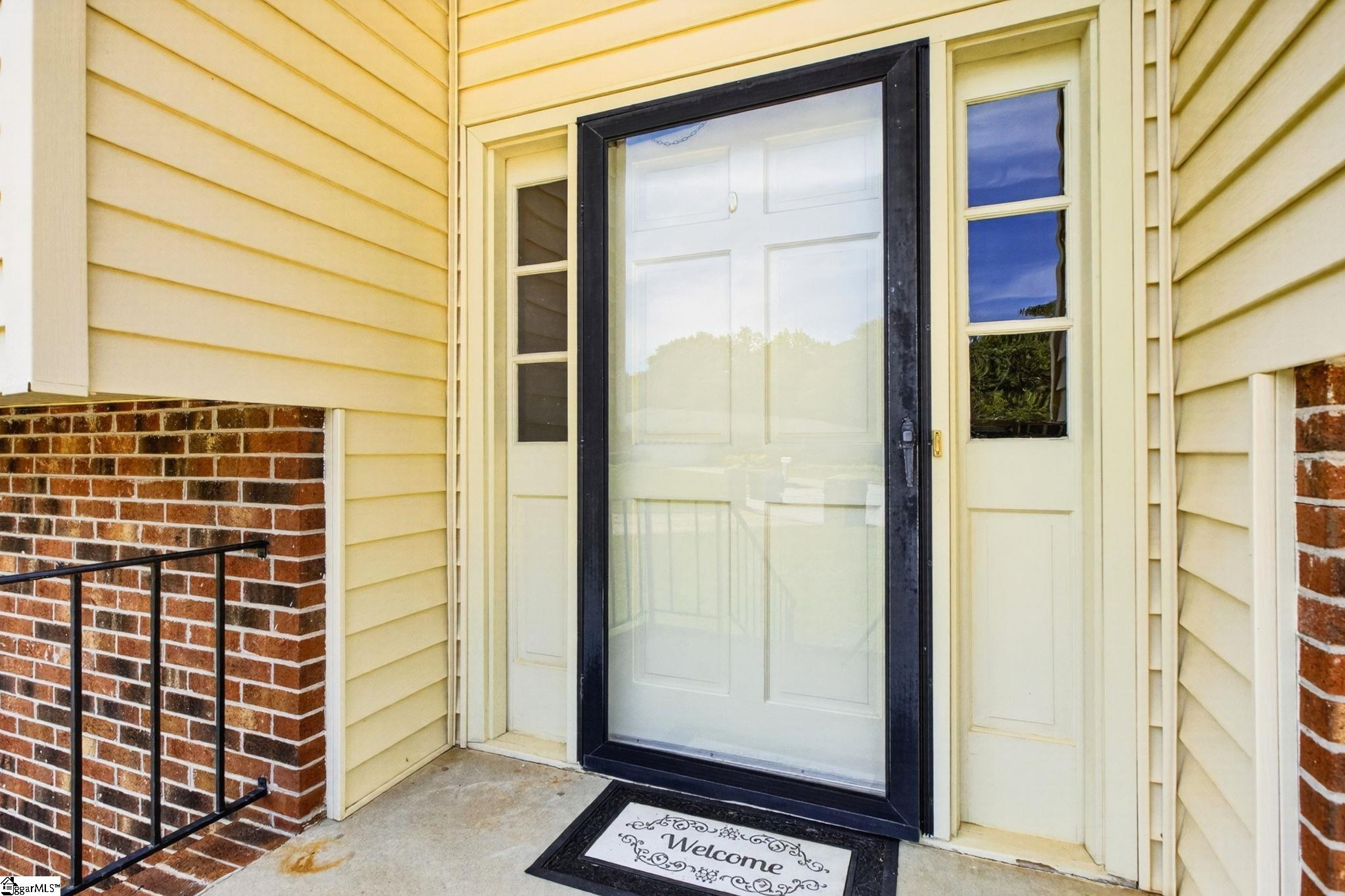 6 Royal Oak Court Greenville, SC 29607