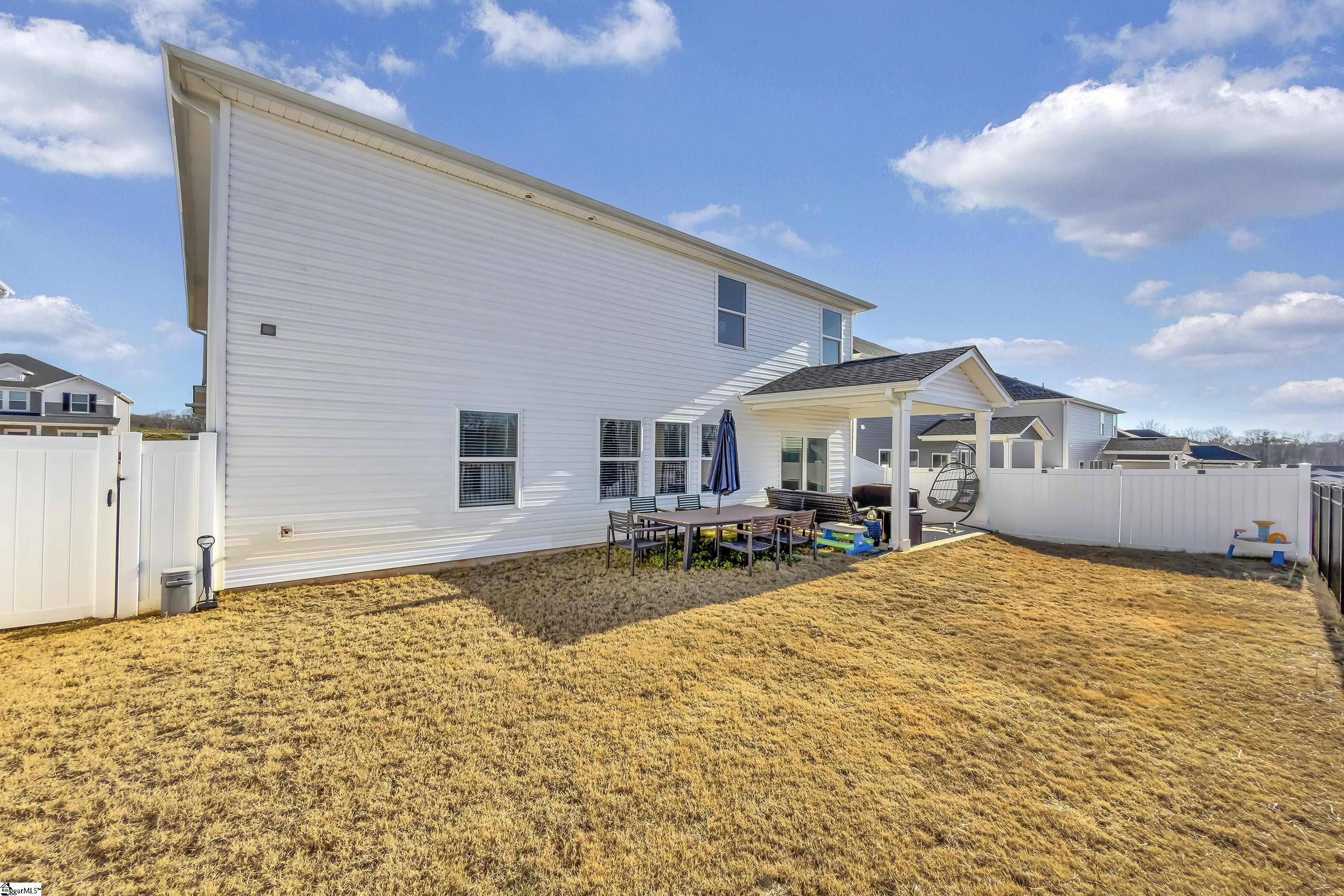 122 Firehole Road Gray Court, SC 29645