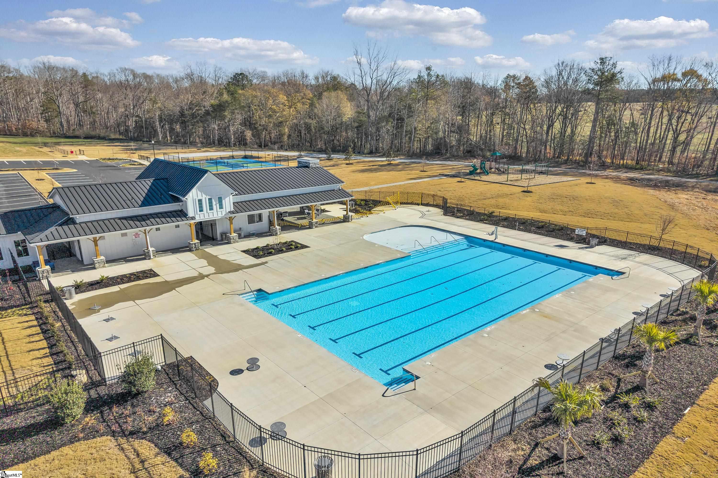 122 Firehole Road Gray Court, SC 29645
