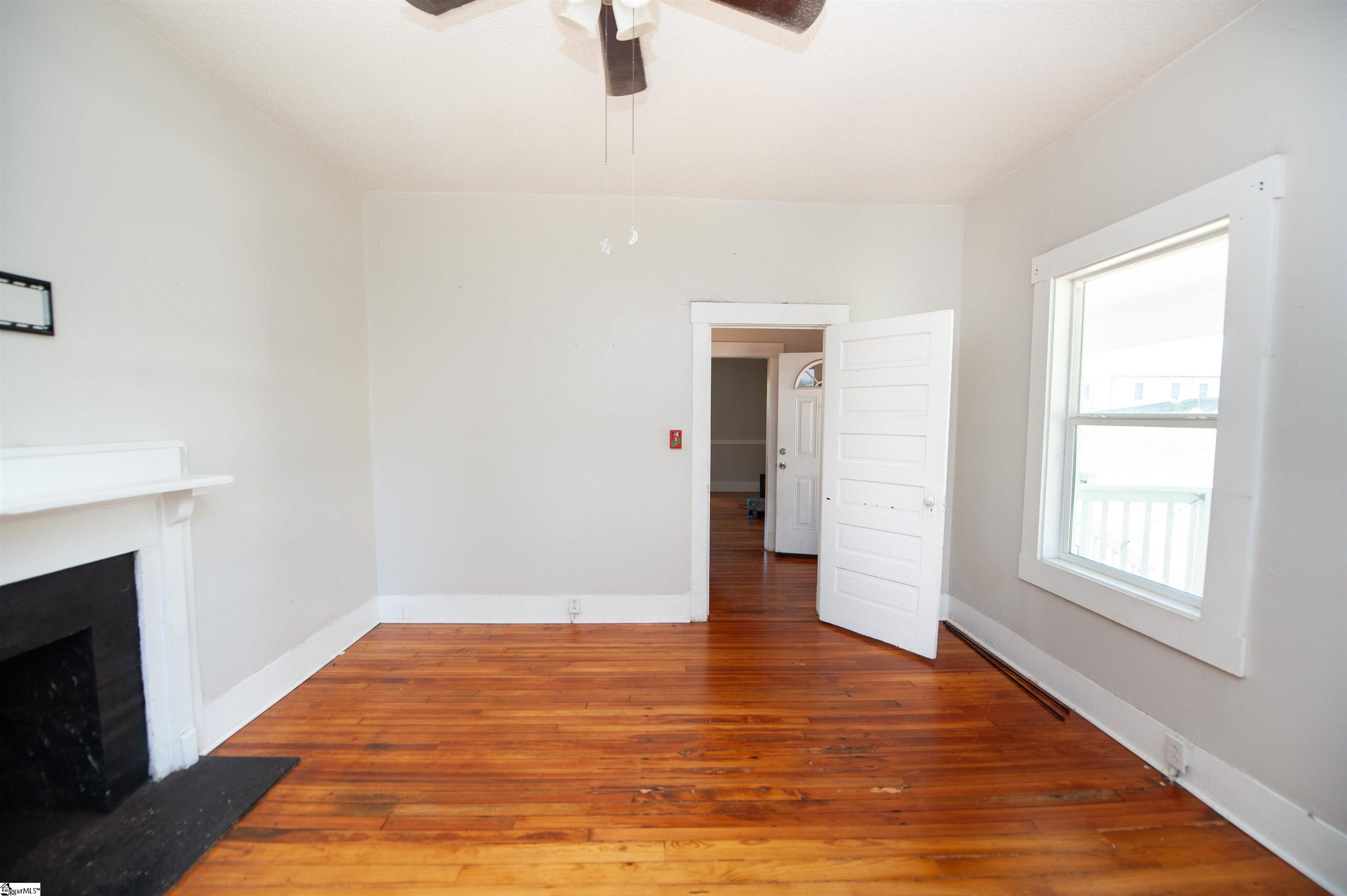 128 Fleming Avenue Pacolet, SC 29372