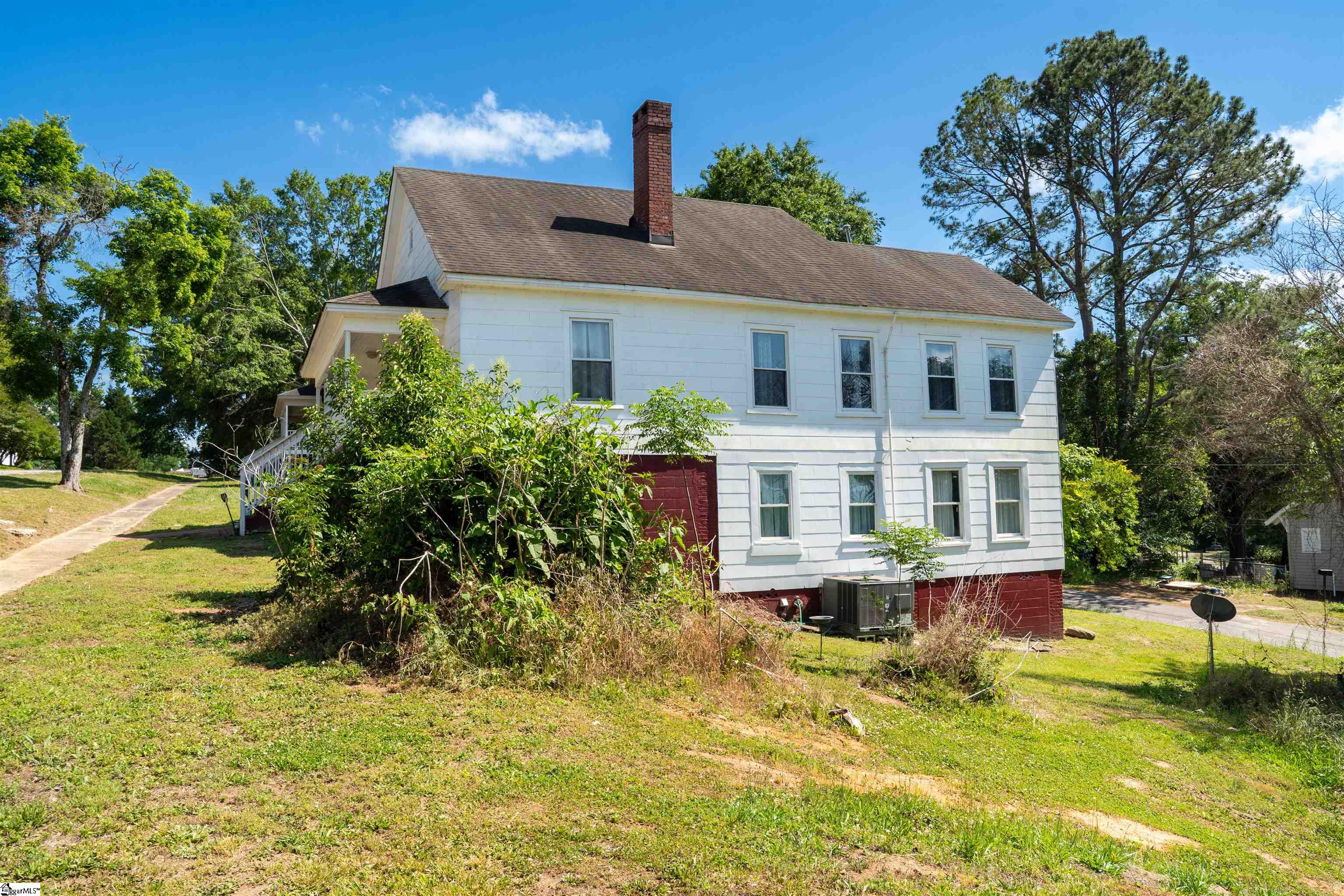 128 Fleming Avenue Pacolet, SC 29372