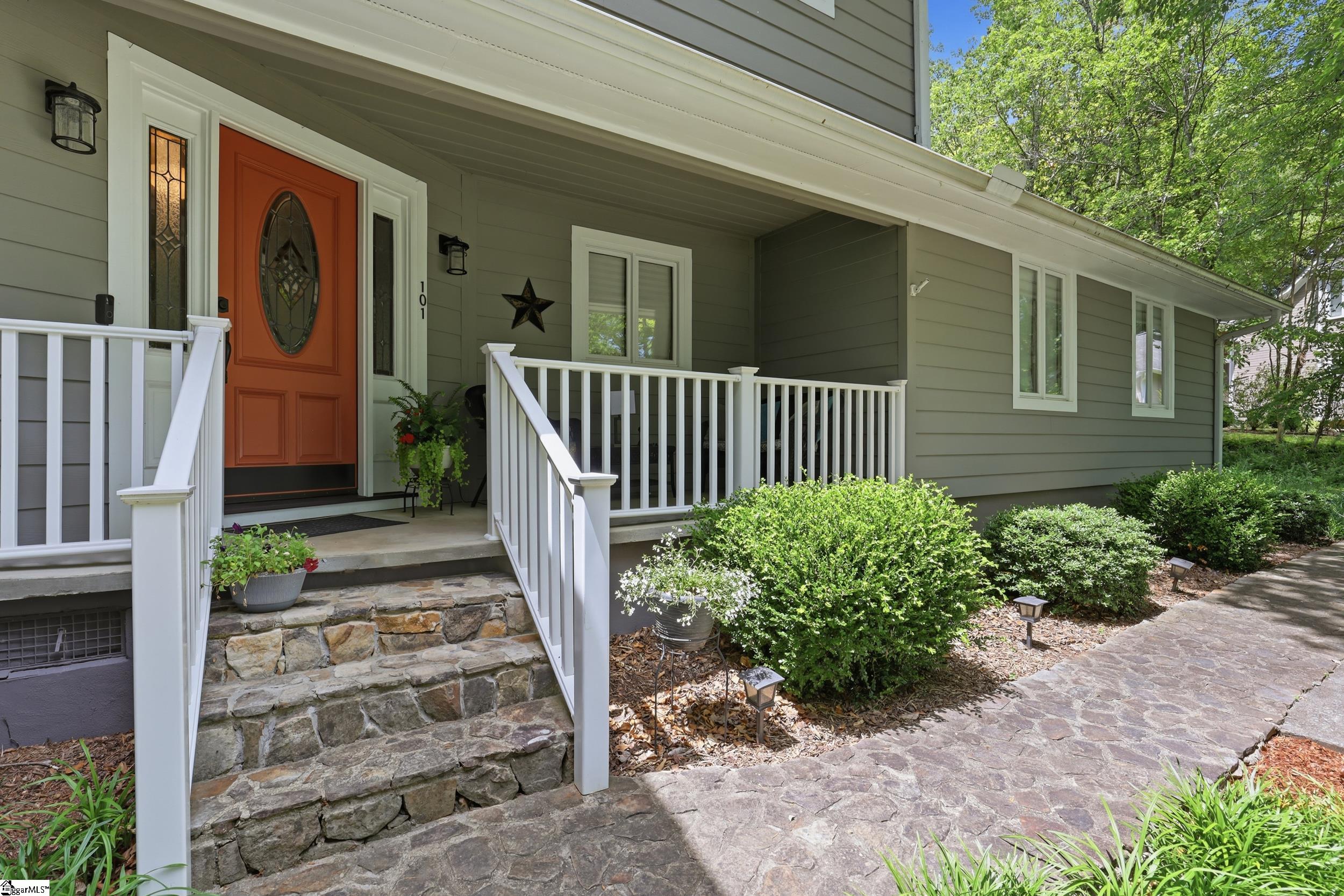 101 Shaftsbury Road Clemson, SC 29631