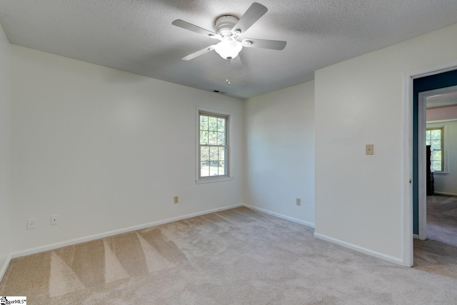 210 Oakmont Drive Boiling Springs, SC 29316