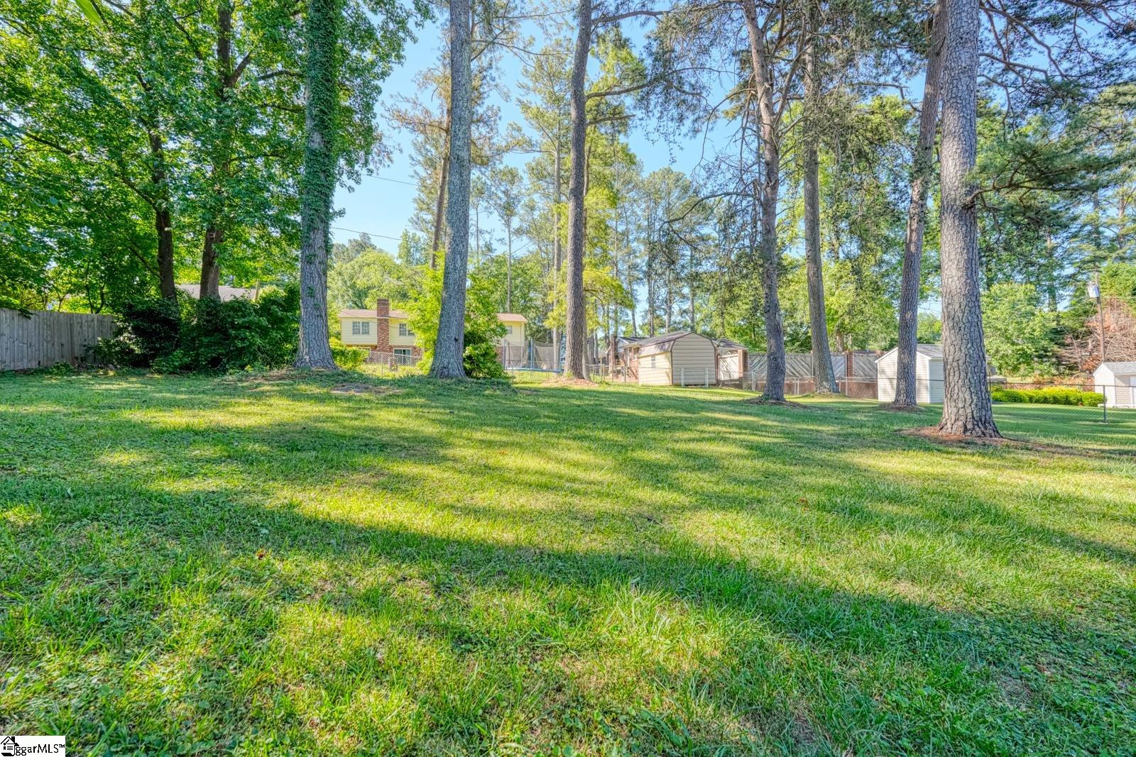 210 Oakmont Drive Boiling Springs, SC 29316