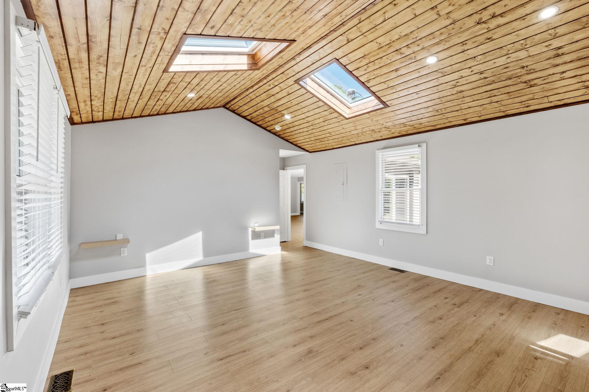 204 Woodfield Avenue Fountain Inn, SC 29644