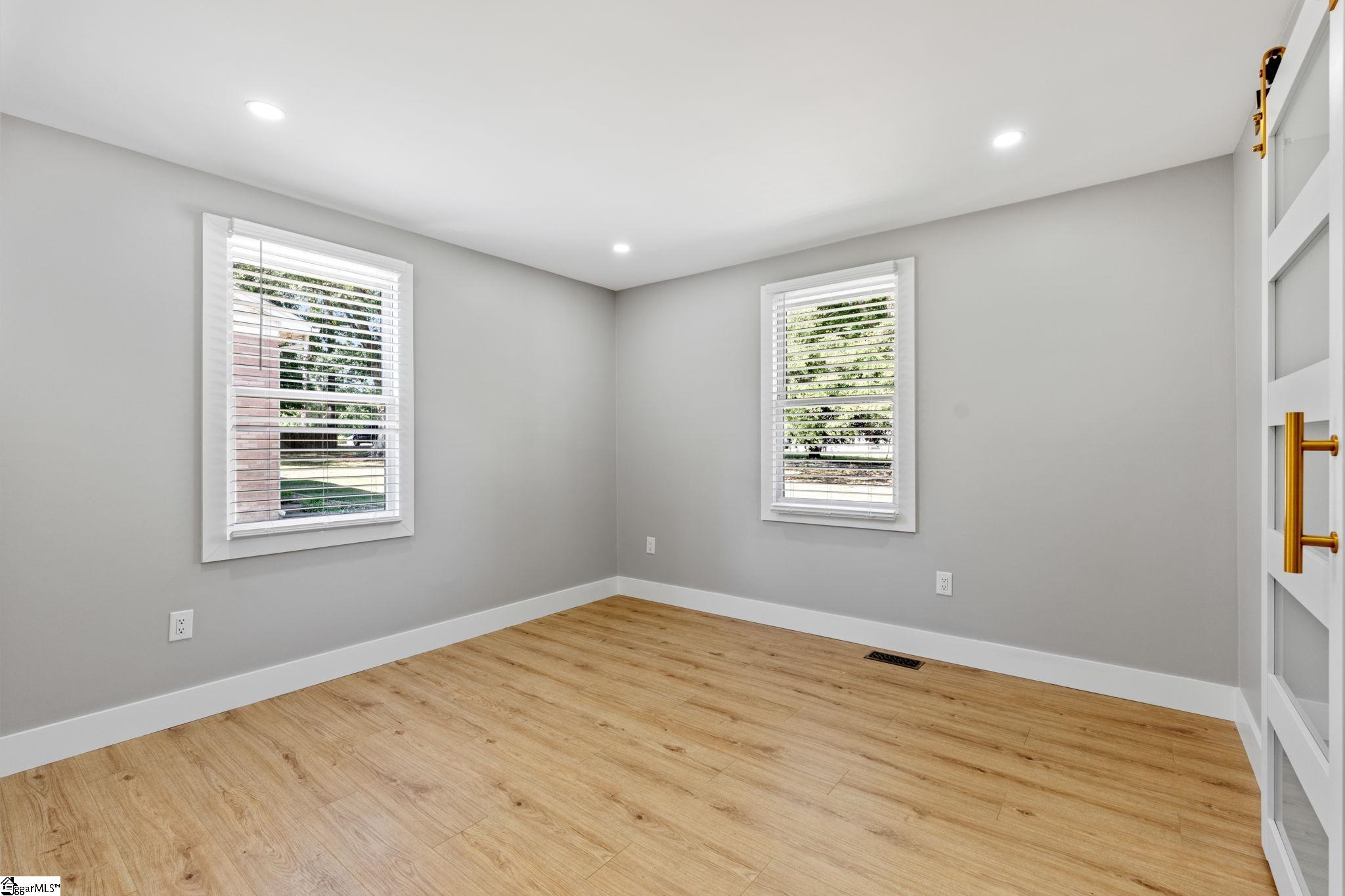 204 Woodfield Avenue Fountain Inn, SC 29644